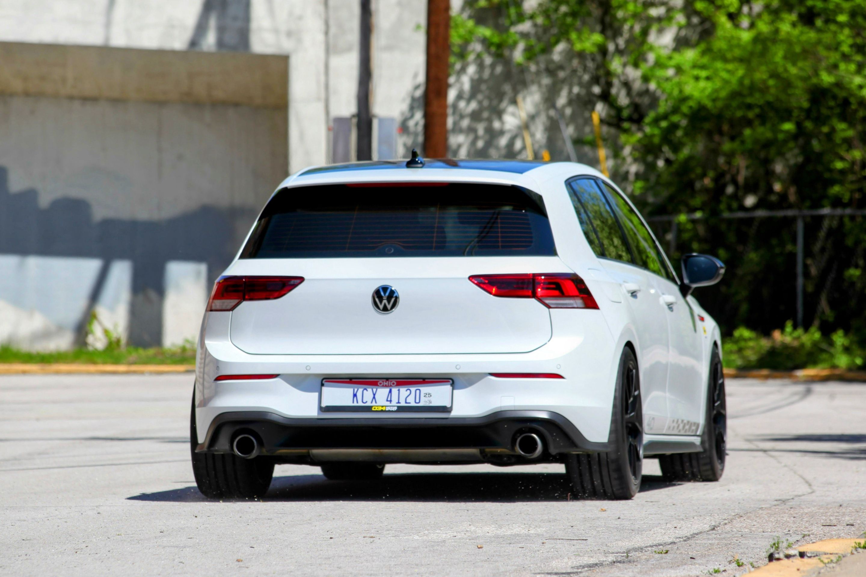 White VW MK8 GTI with 18" VS-5RS Apex wheels in Satin Black