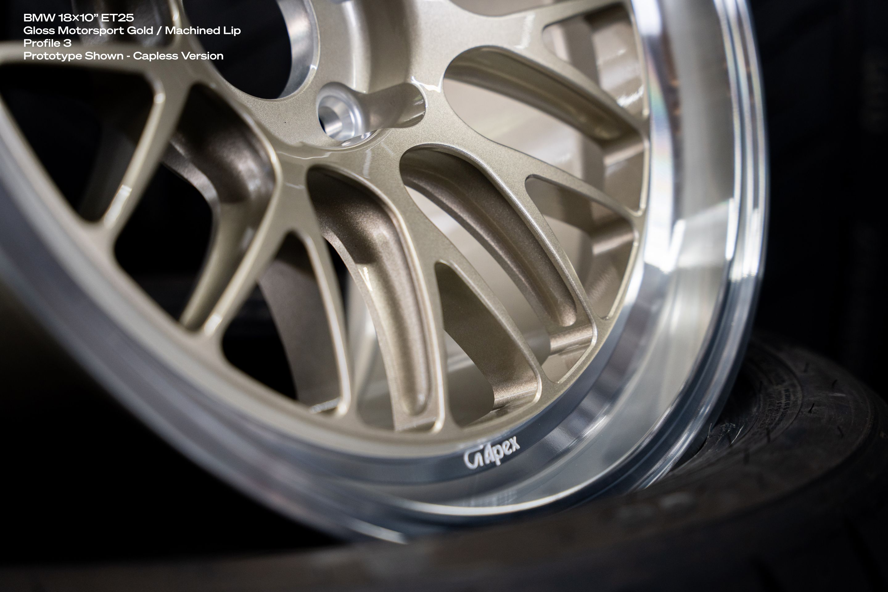 White BMW E92 Coupe M3 with 18" ML-10RT Apex wheels in Motorsport Gold