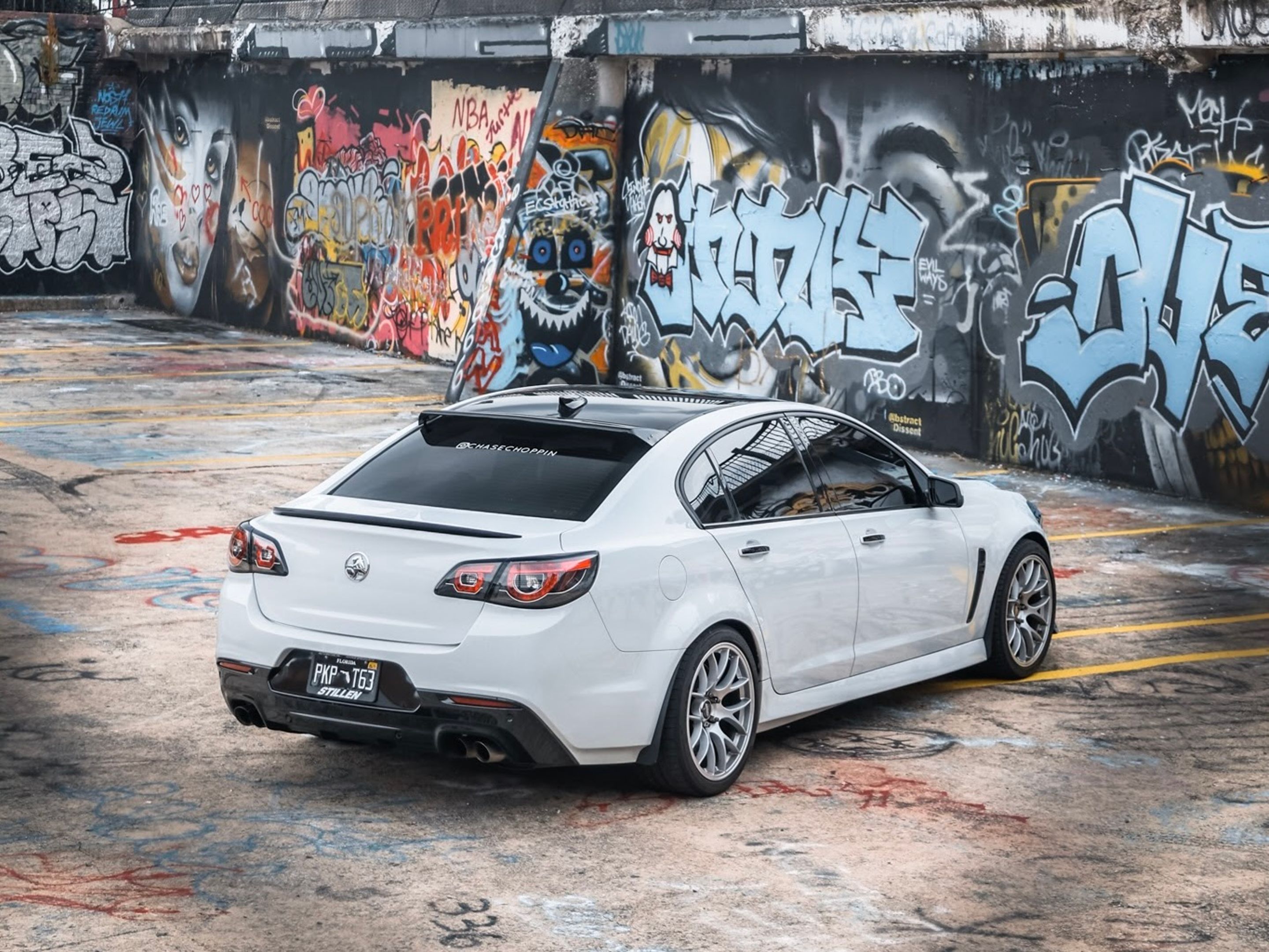 White Chevrolet SS with 19" EC-7 Apex wheels in Race Silver