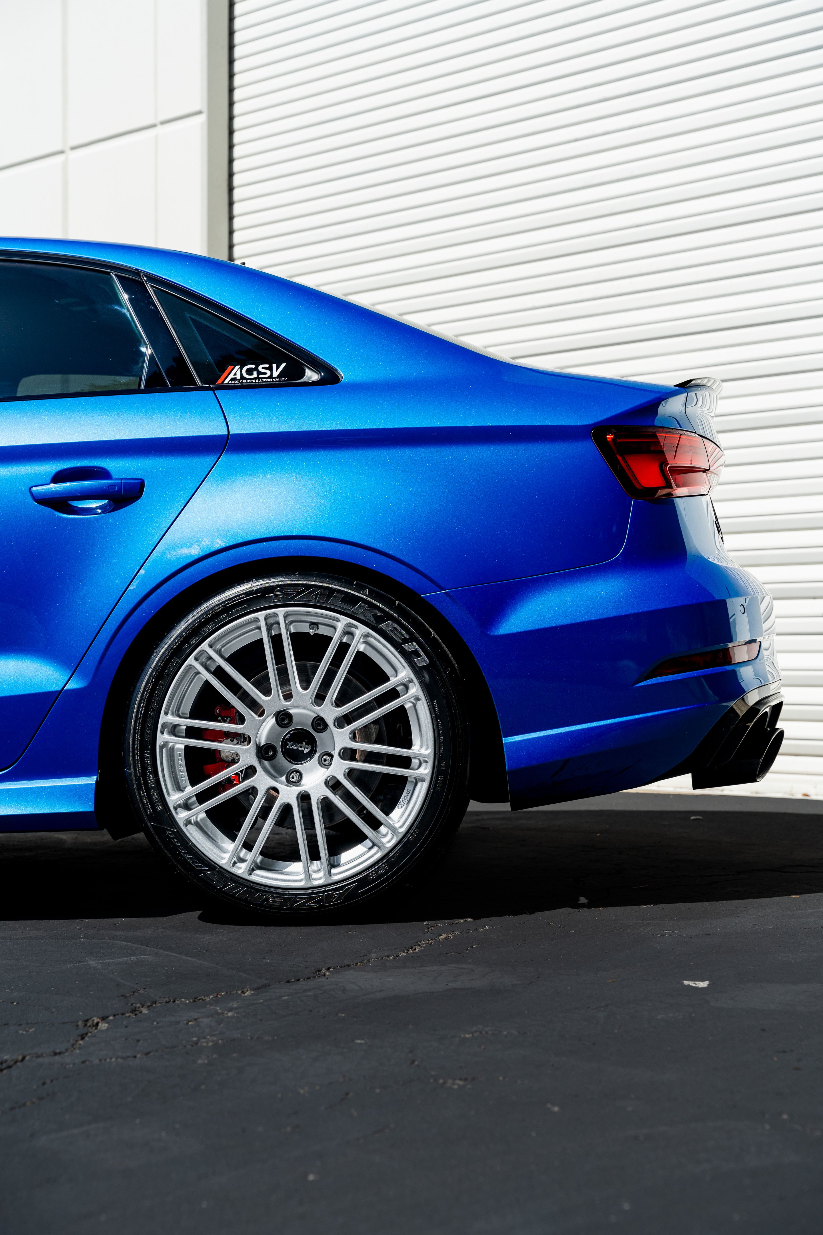 Blue Audi 8V RS 3 with 18" TC-10RT Apex wheels in Race Silver