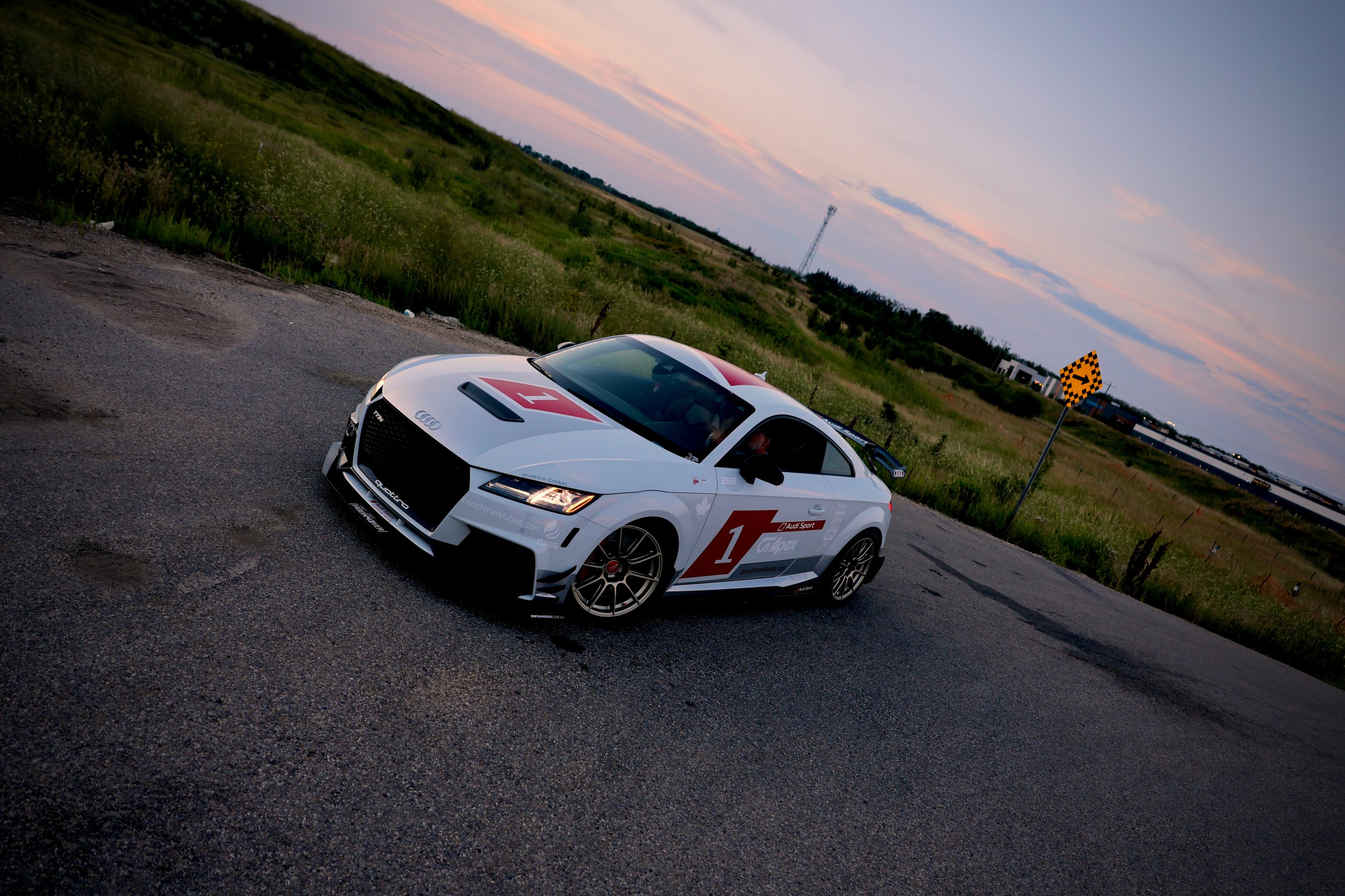 White Audi FV/8S TT RS with 18" SM-10RS Apex wheels in Motorsport Gold