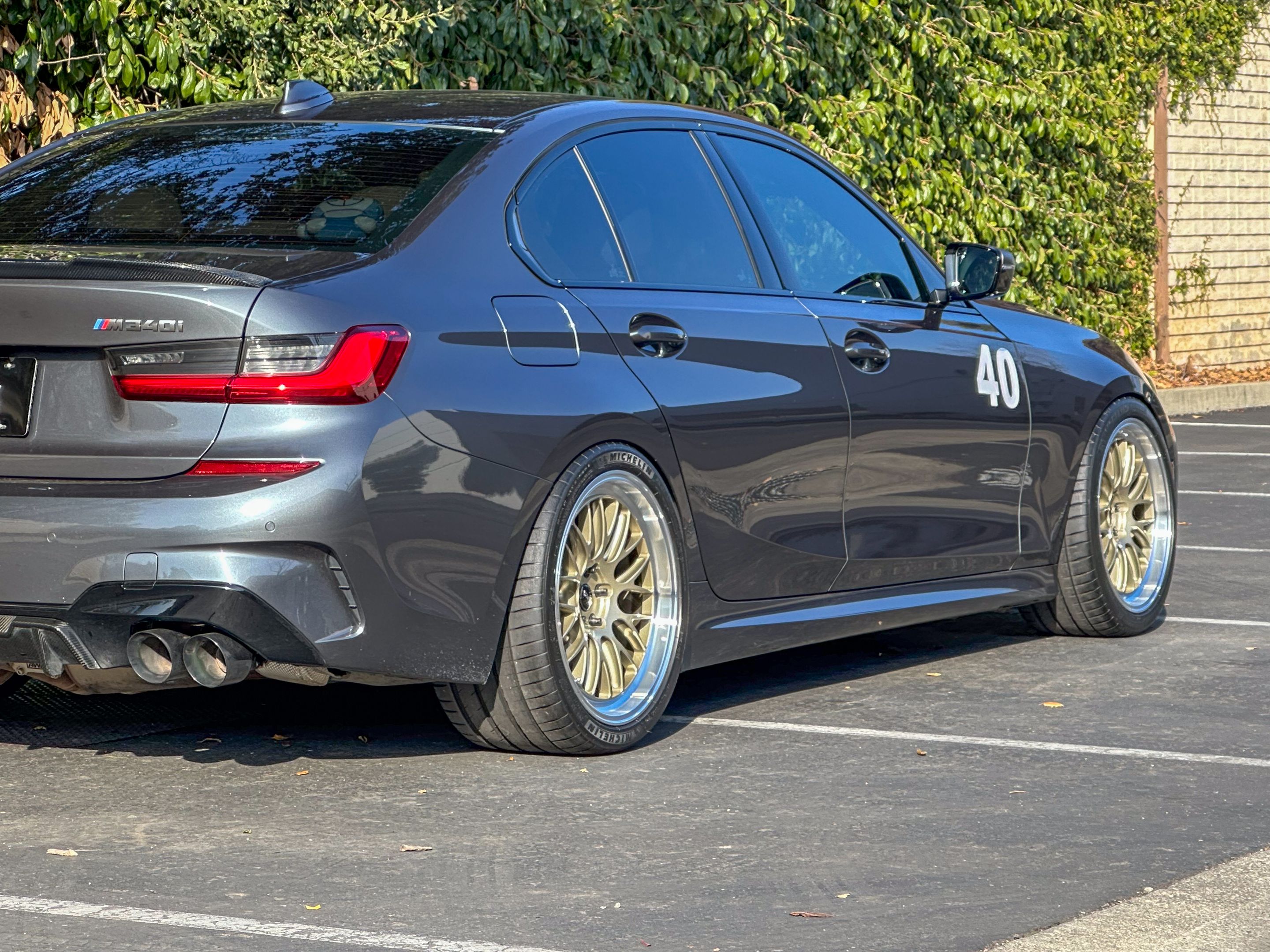 Grey BMW G20 Sedan 3 Series with 19" ML-10RT Apex wheels in Machined Lip Gloss Motorsport Gold