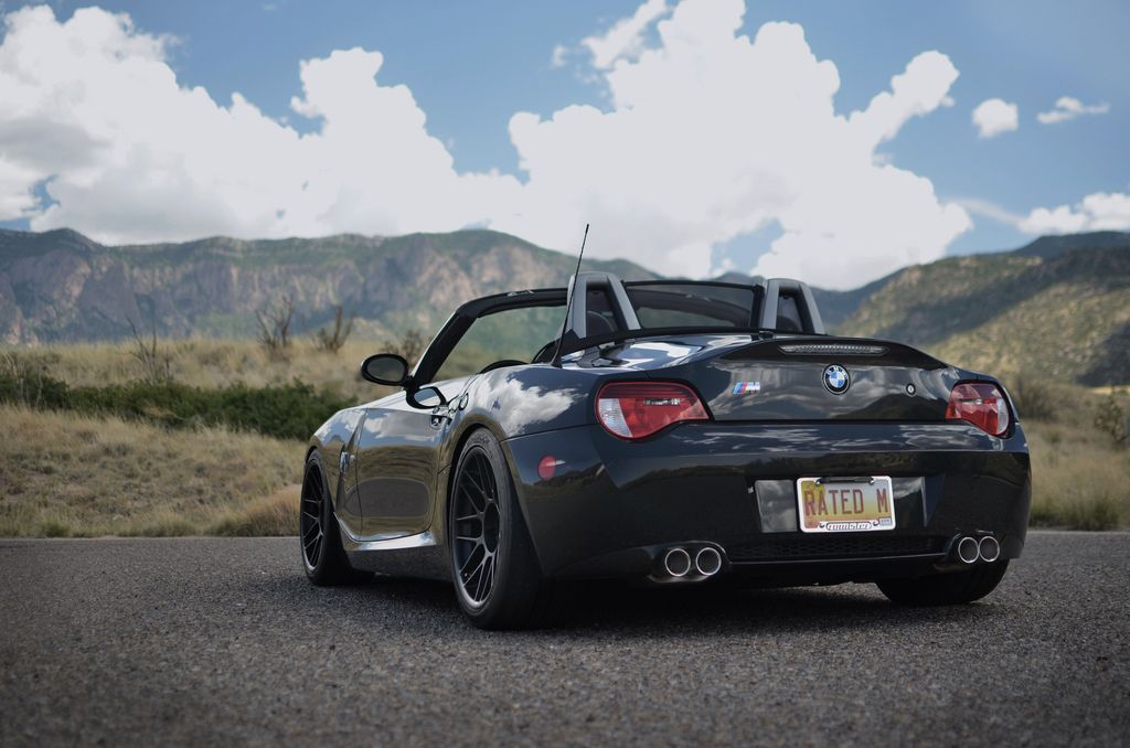 Black BMW E85 Roadster Z4 M with 18" ARC-8 Apex wheels in Satin Black