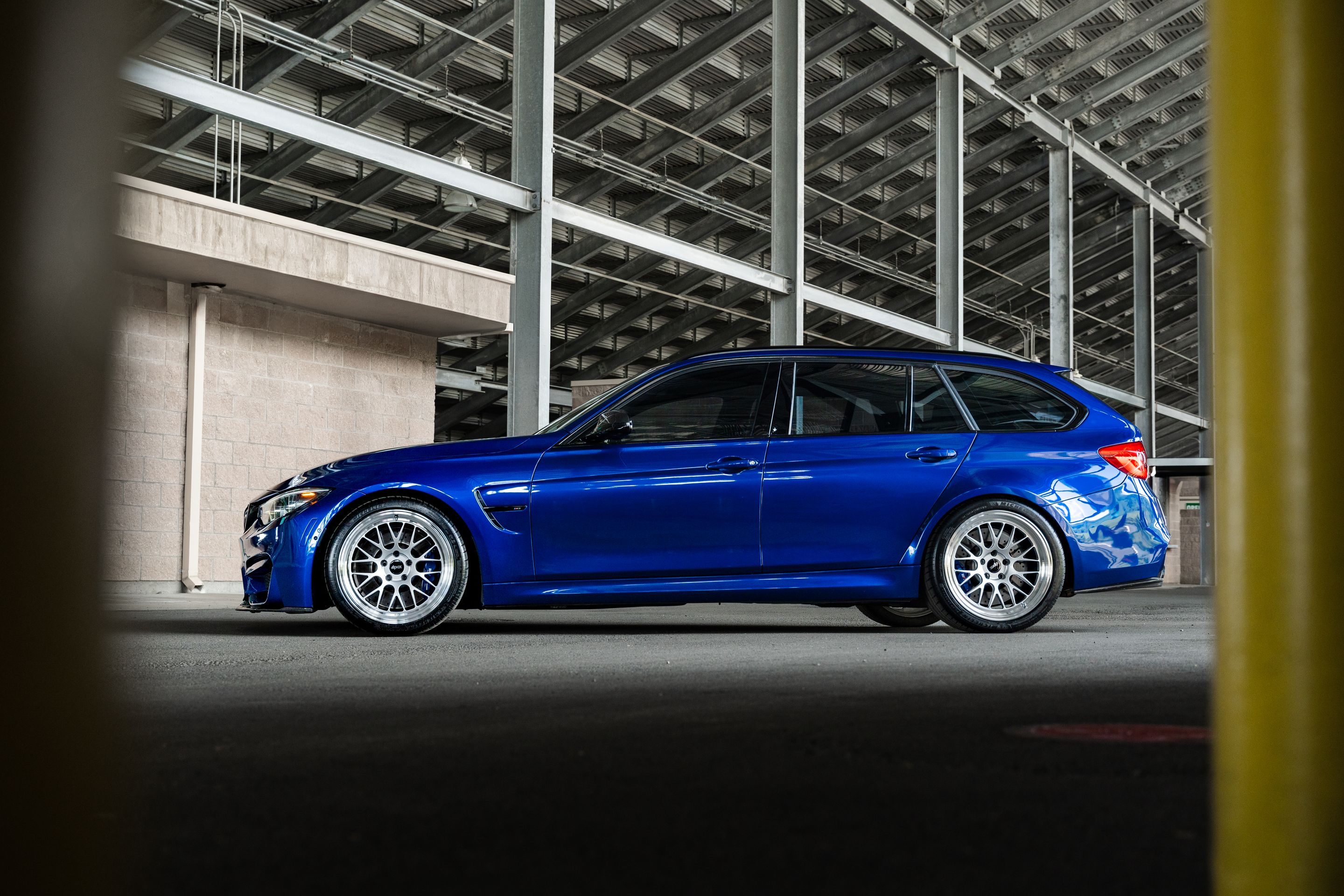 Blue BMW F80 M3 with 19" ML-10RT Apex wheels in Machined Lip Race Silver