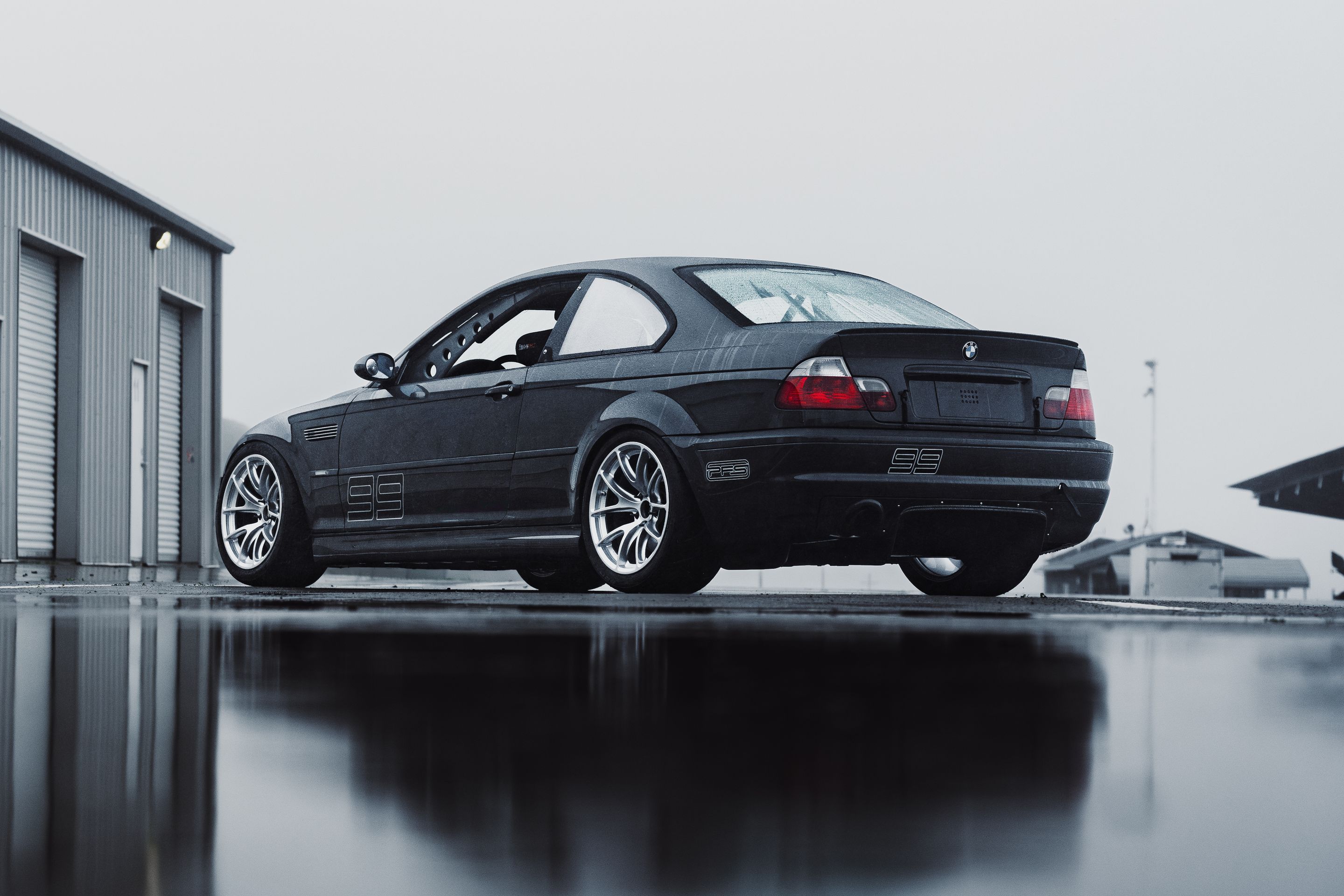 Grey BMW E46 M3 with 18" VS-5RE Apex wheels in Race Silver