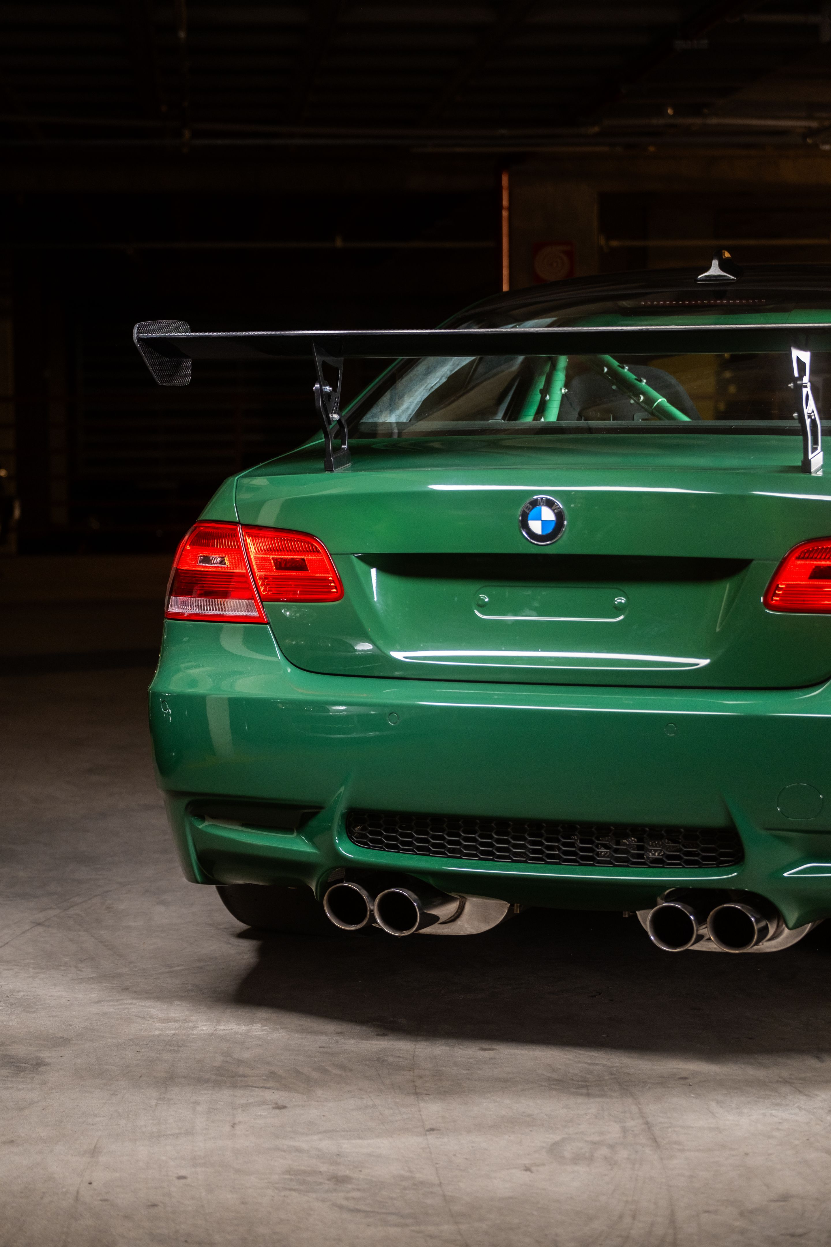 Green BMW E92 Coupe M3 with 18" ARC-8 Apex wheels in Anthracite