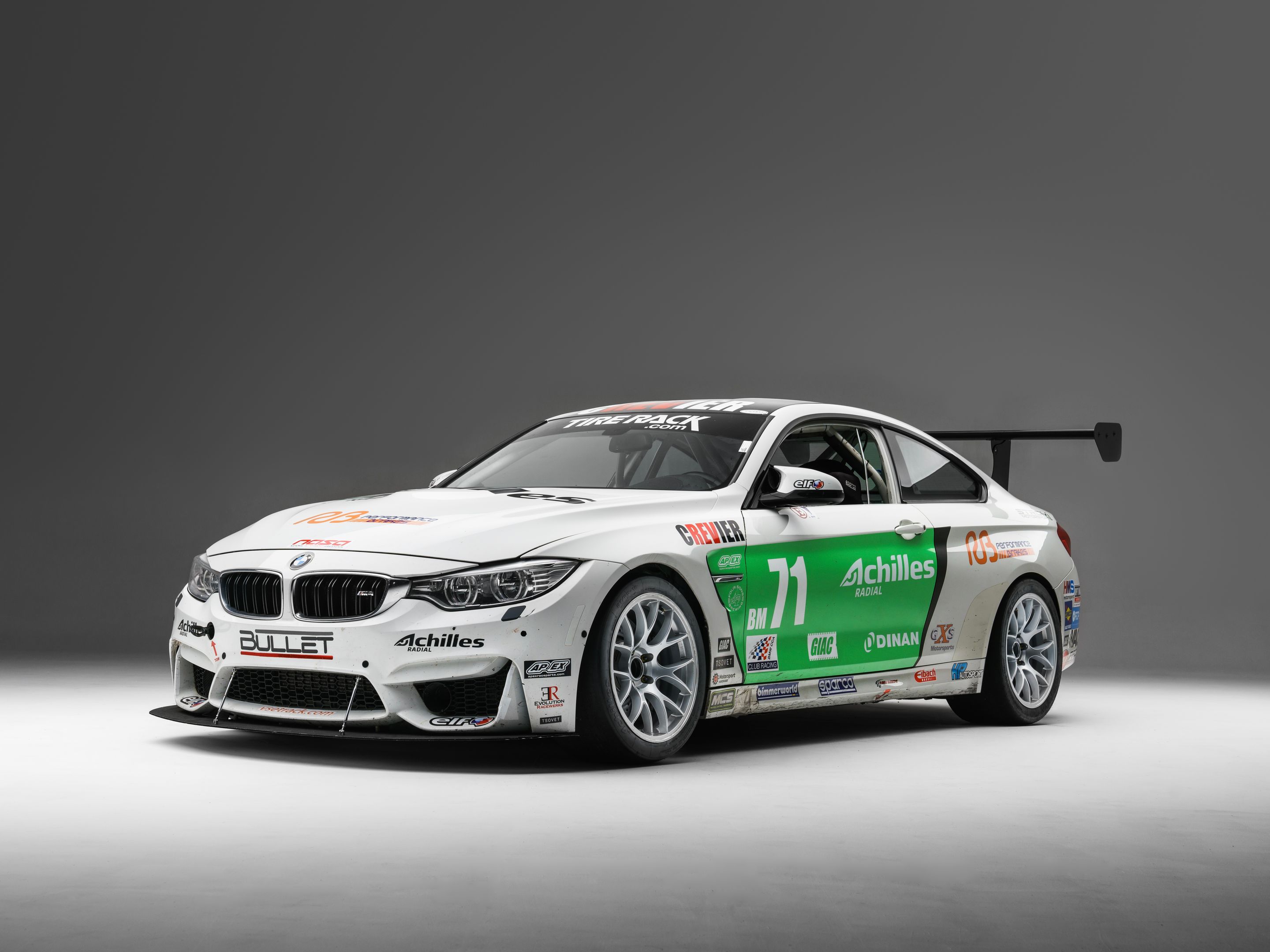 Race Livery BMW F82 Coupe M4 with 18" EC-7 Apex wheels in Race Silver