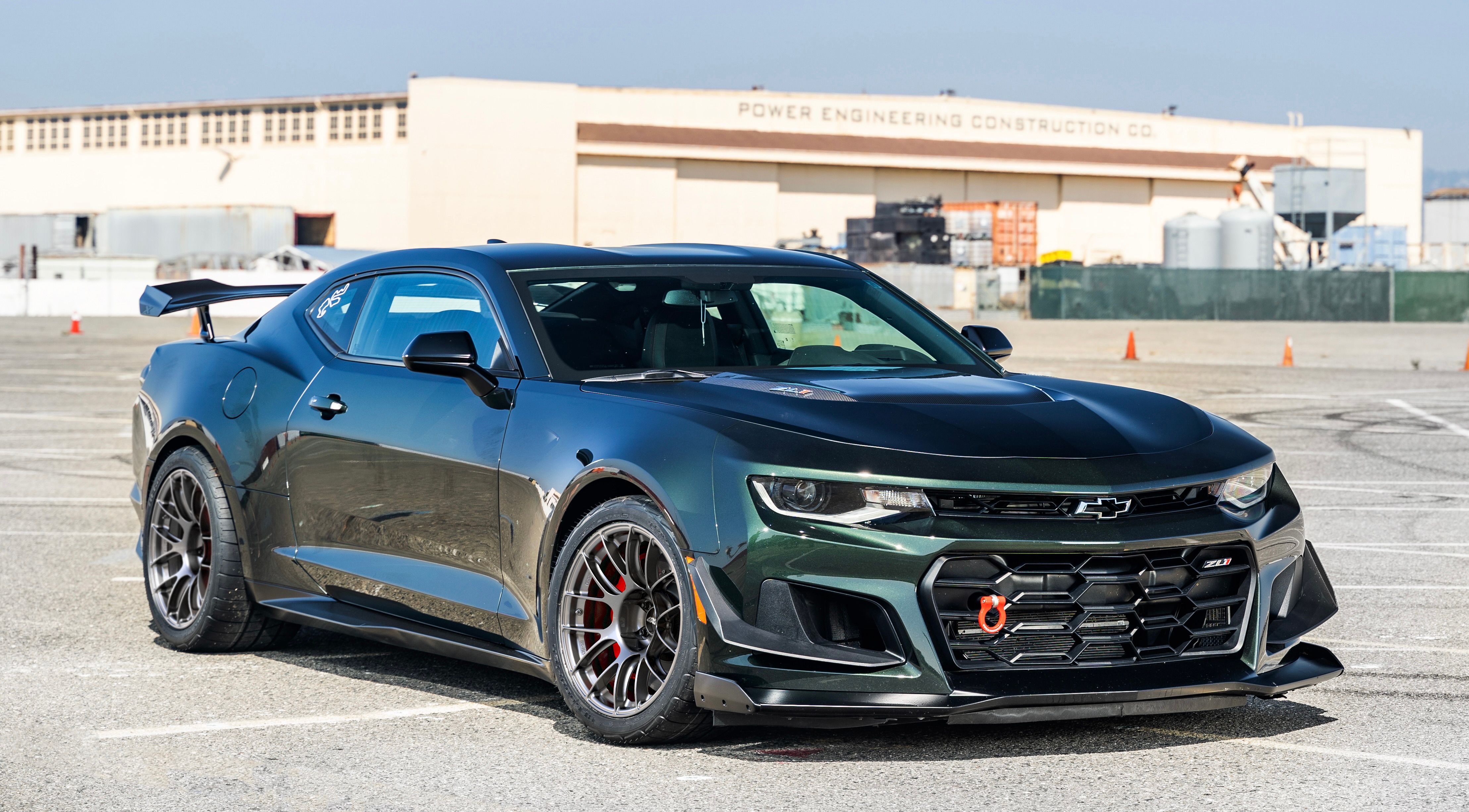 Green Chevrolet Camaro - EC-7RS in Anthracite