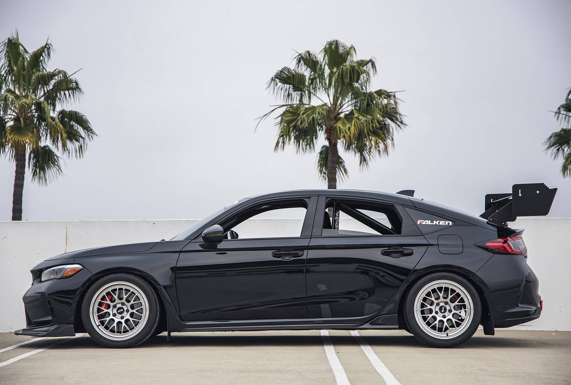 Honda FL5 Civic Type-R with 18