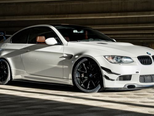 White BMW M3 - VS-5RS in Satin Black