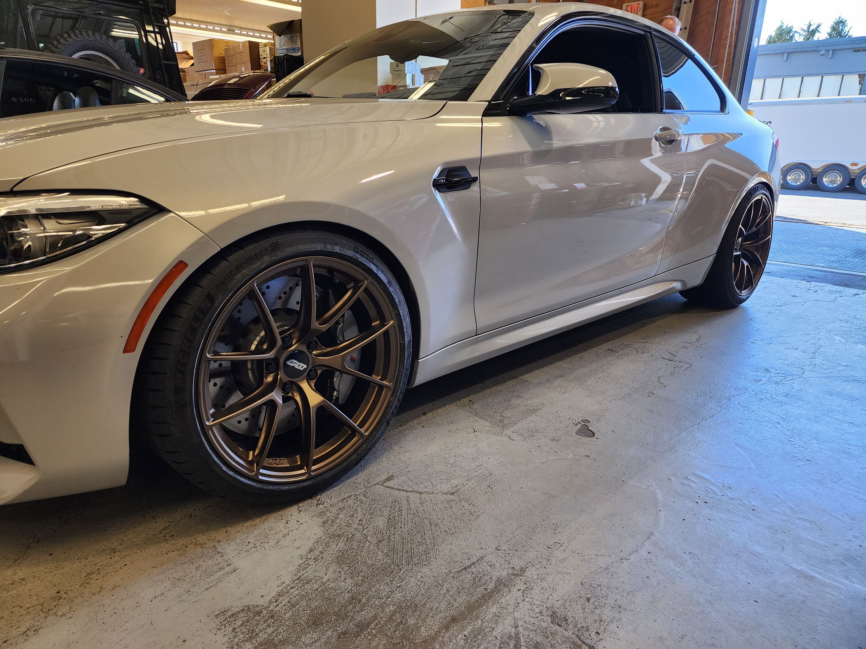 Silver BMW F87 M2 with 19" VS-5RS Apex wheels in Satin Bronze