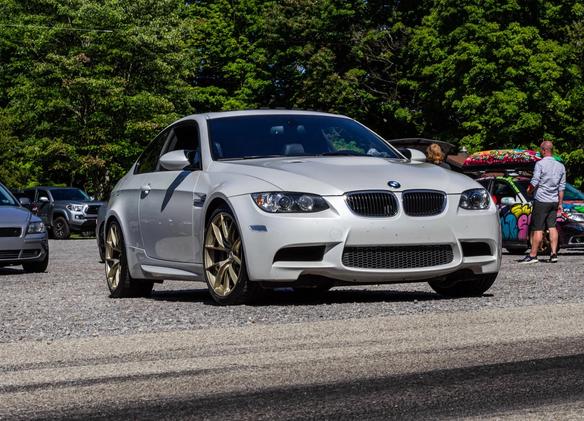 BMW E92 Coupe M3 with 19" VS-5RS in Motorsport Gold