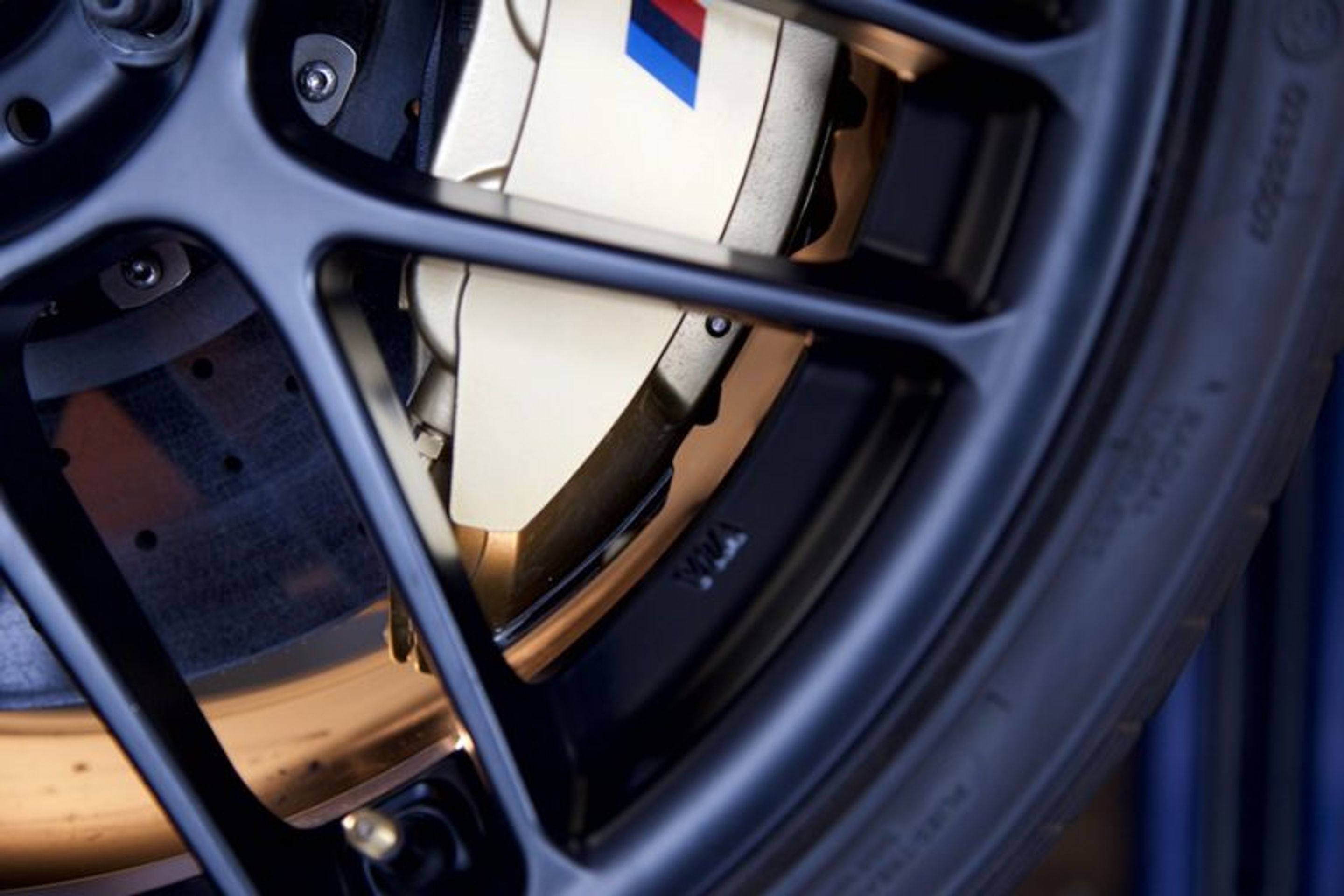 White BMW F80 M3 with 19" ARC-8 Apex wheels in Satin Black