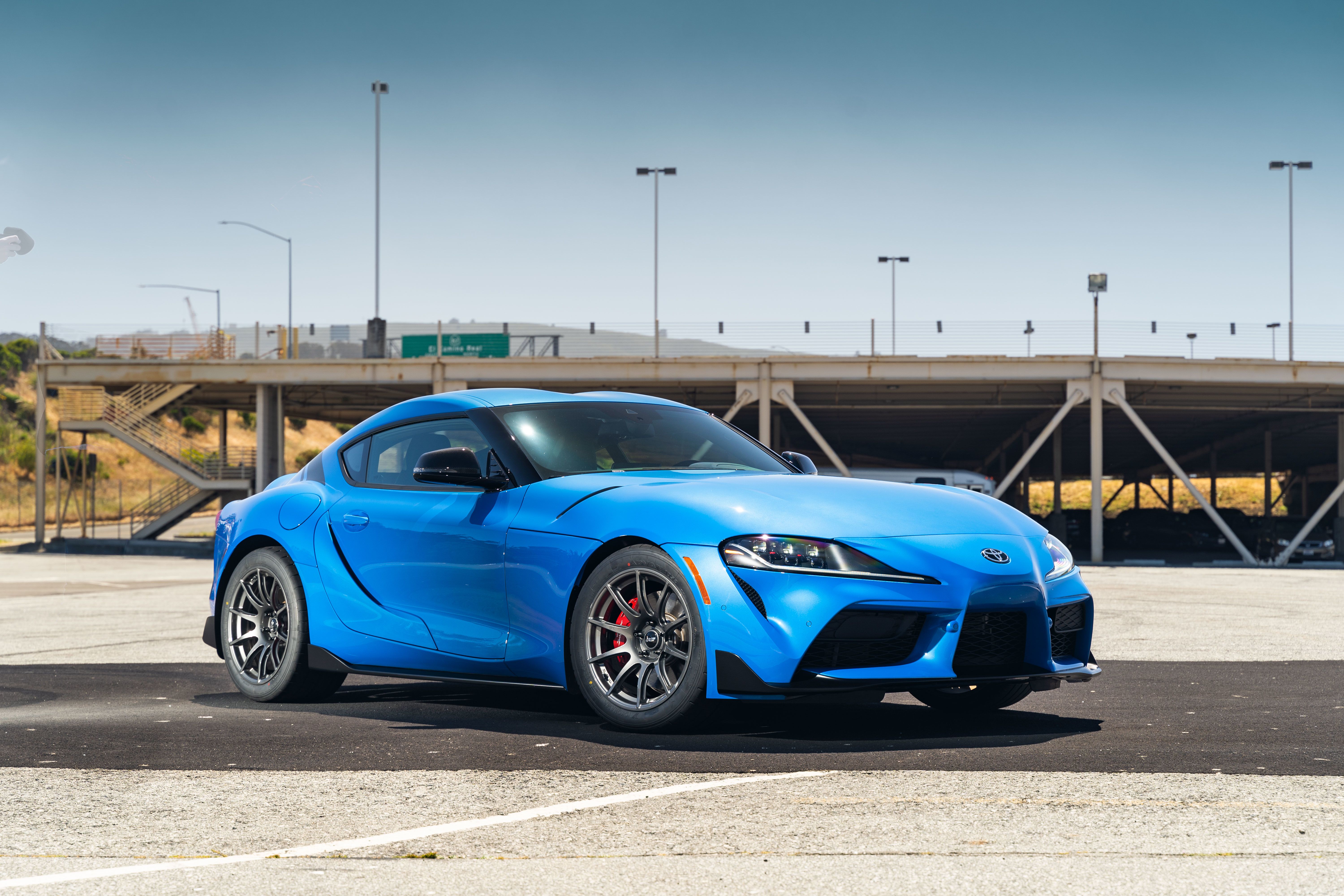 Blue Toyota Supra - SM-10 in Anthracite