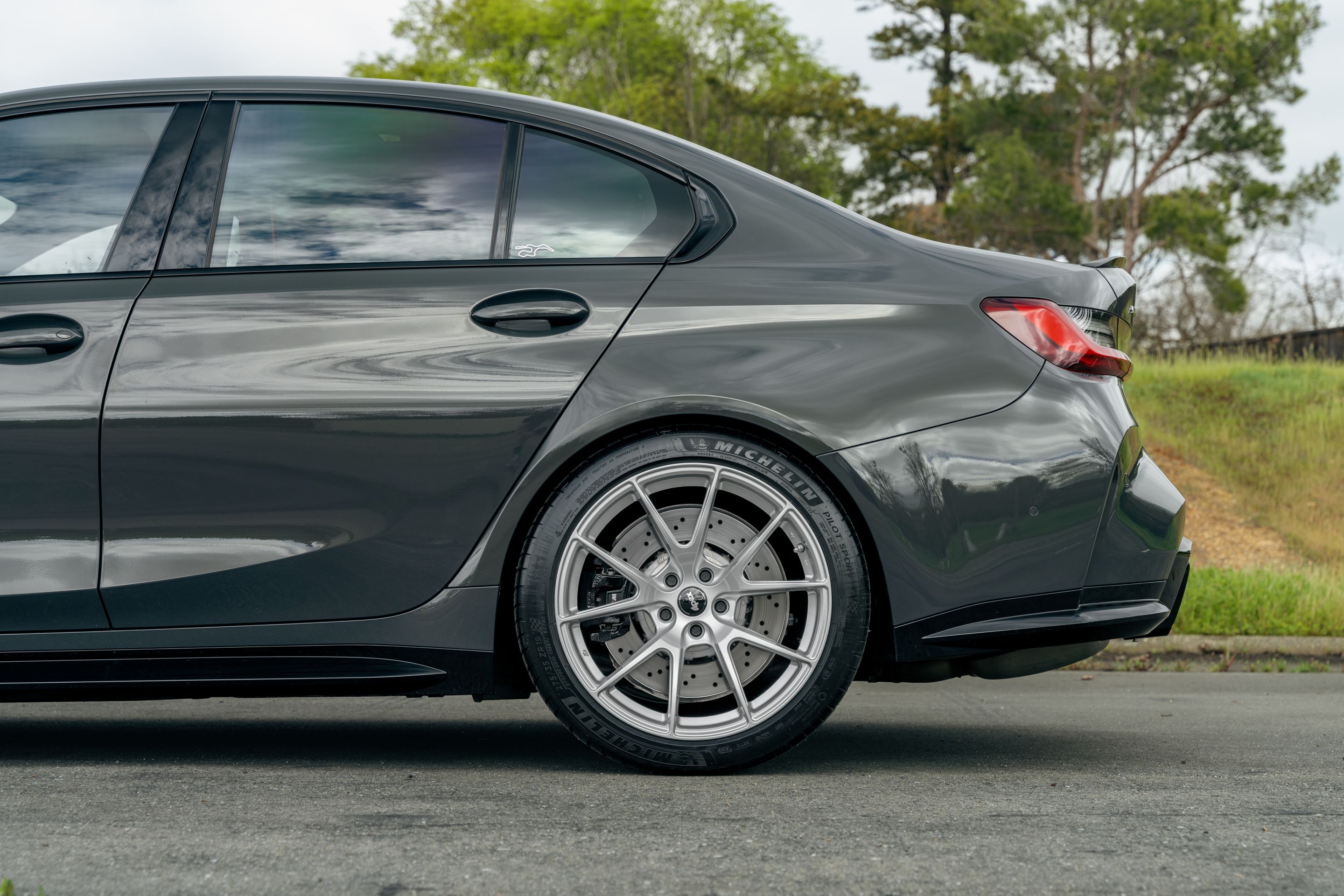 Grey BMW G80 M3 with 19" VS-5 Apex wheels in Race Silver