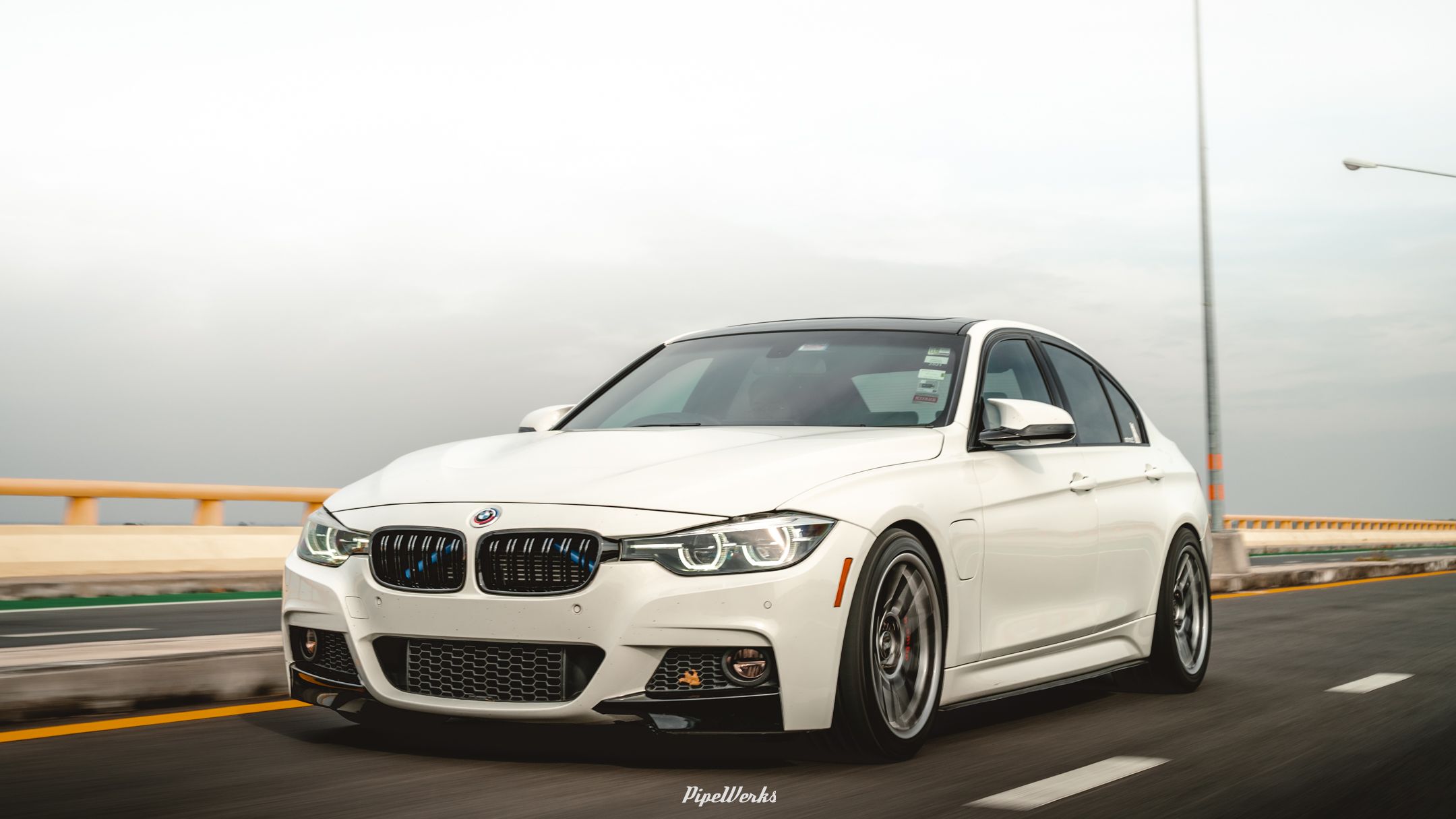 BMW F30 Sedan 3 Series with 18
