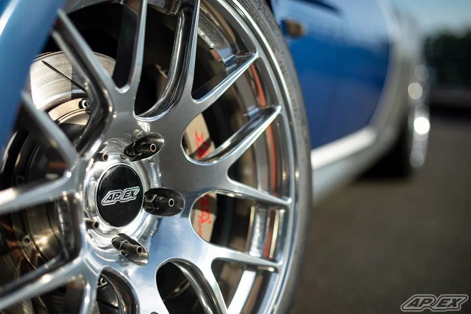 Estoril Blue Z3M Coupe Race Car on Fully Polished Apex EC-7R Forged Wheels