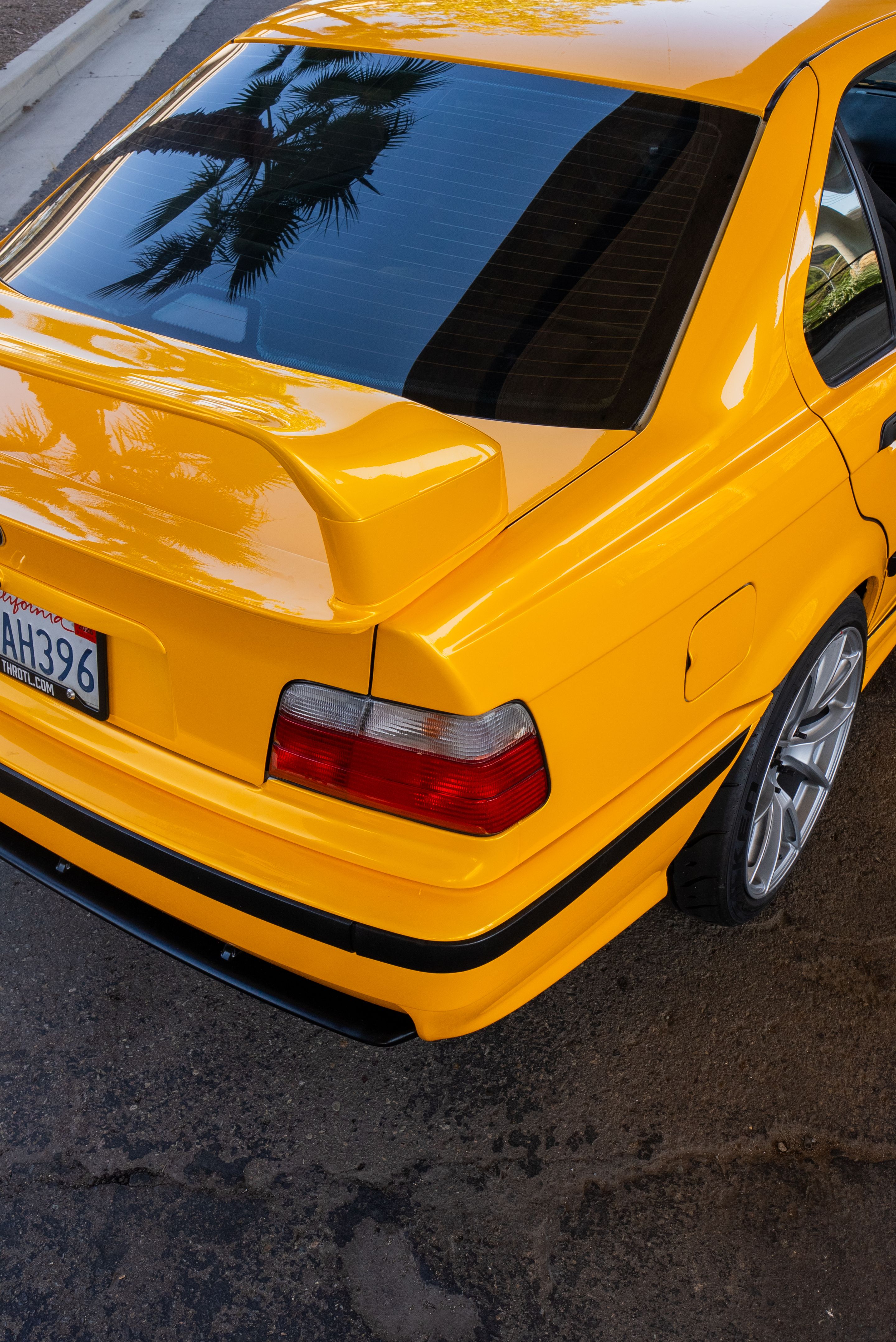 Yellow BMW E36 M3 with 18" VS-5 Apex wheels in Race Silver