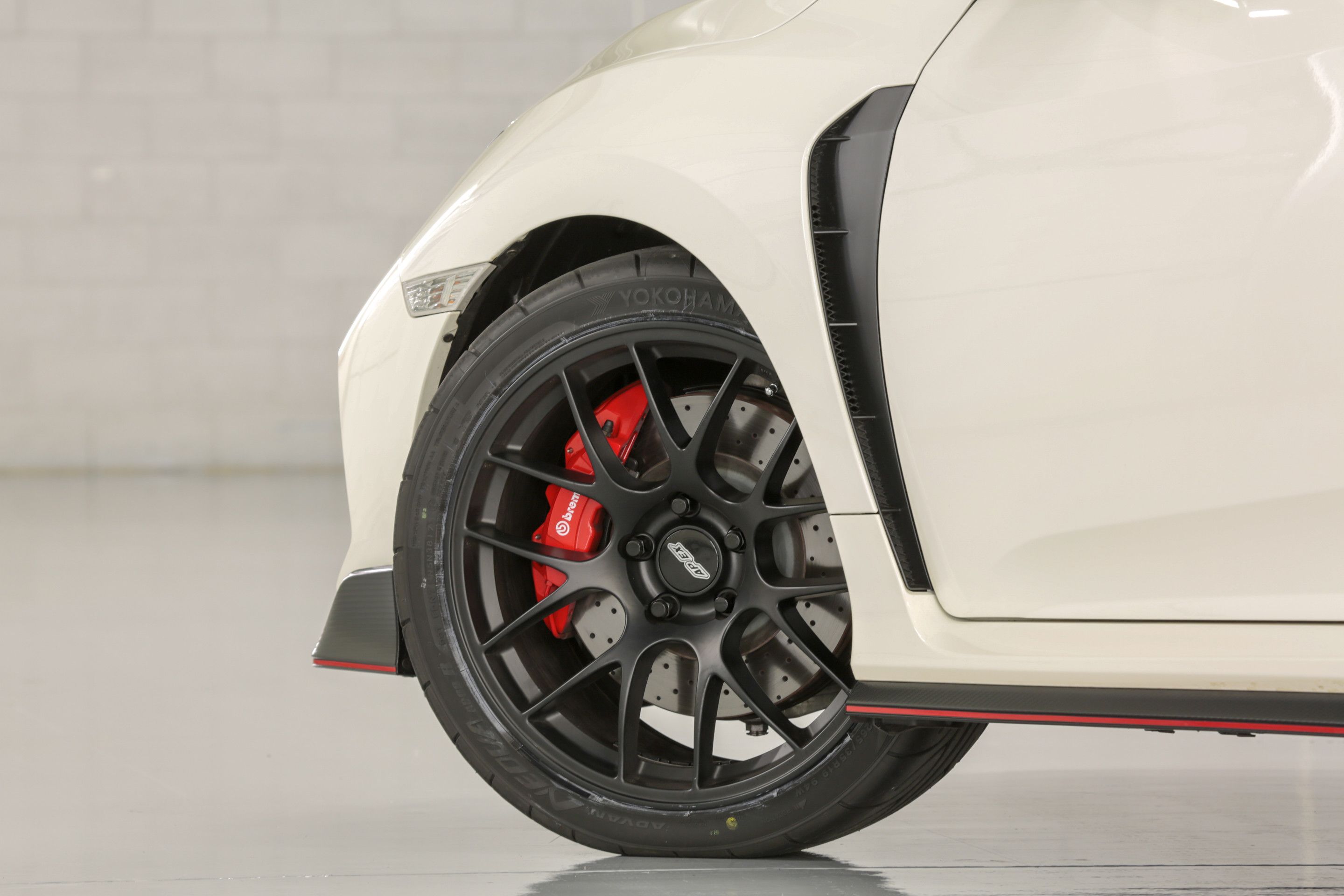 White Honda FK8 Civic Type-R with 19" EC-7 Apex wheels in Satin Black