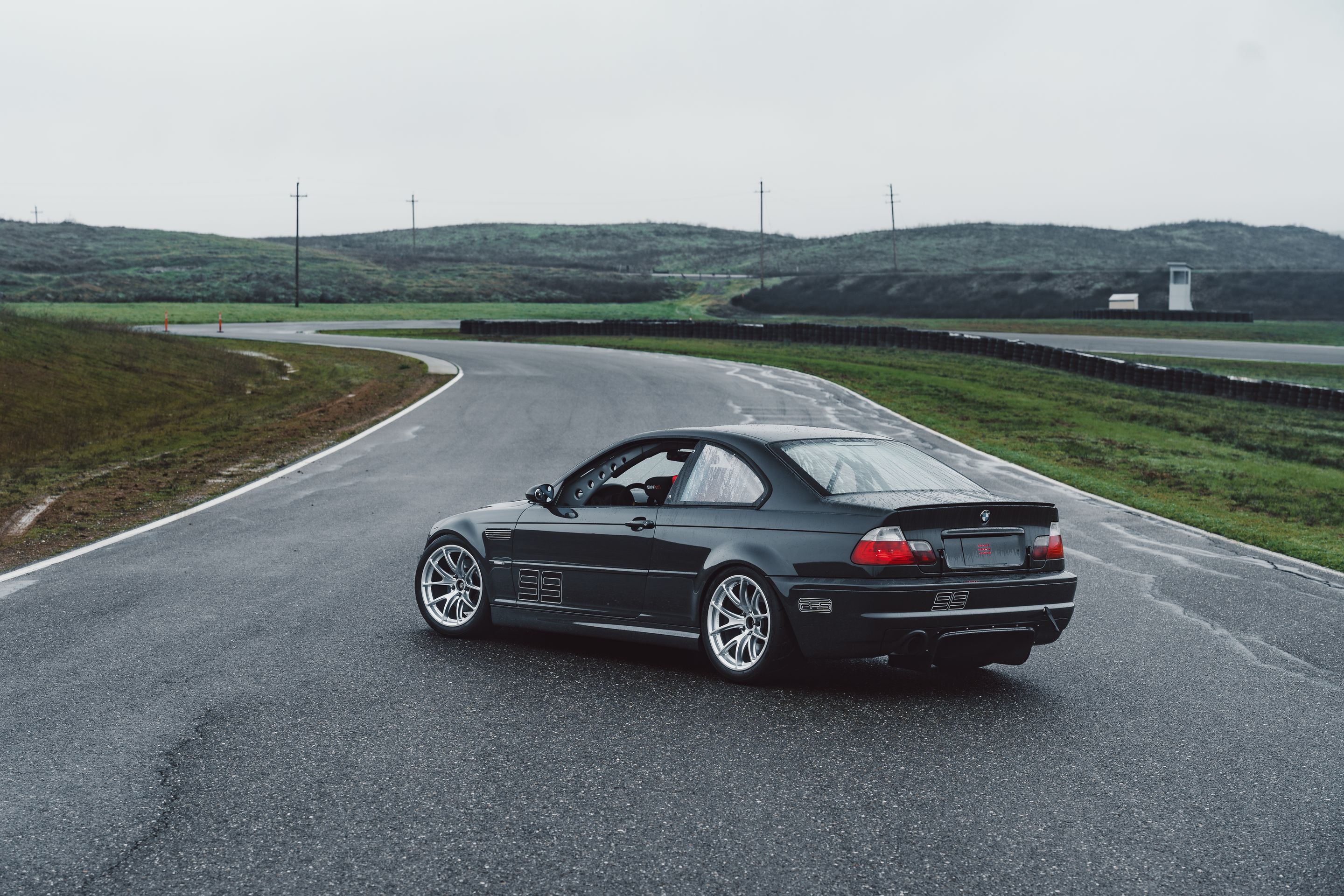 Grey BMW E46 M3 with 18" VS-5RE Apex wheels in Race Silver