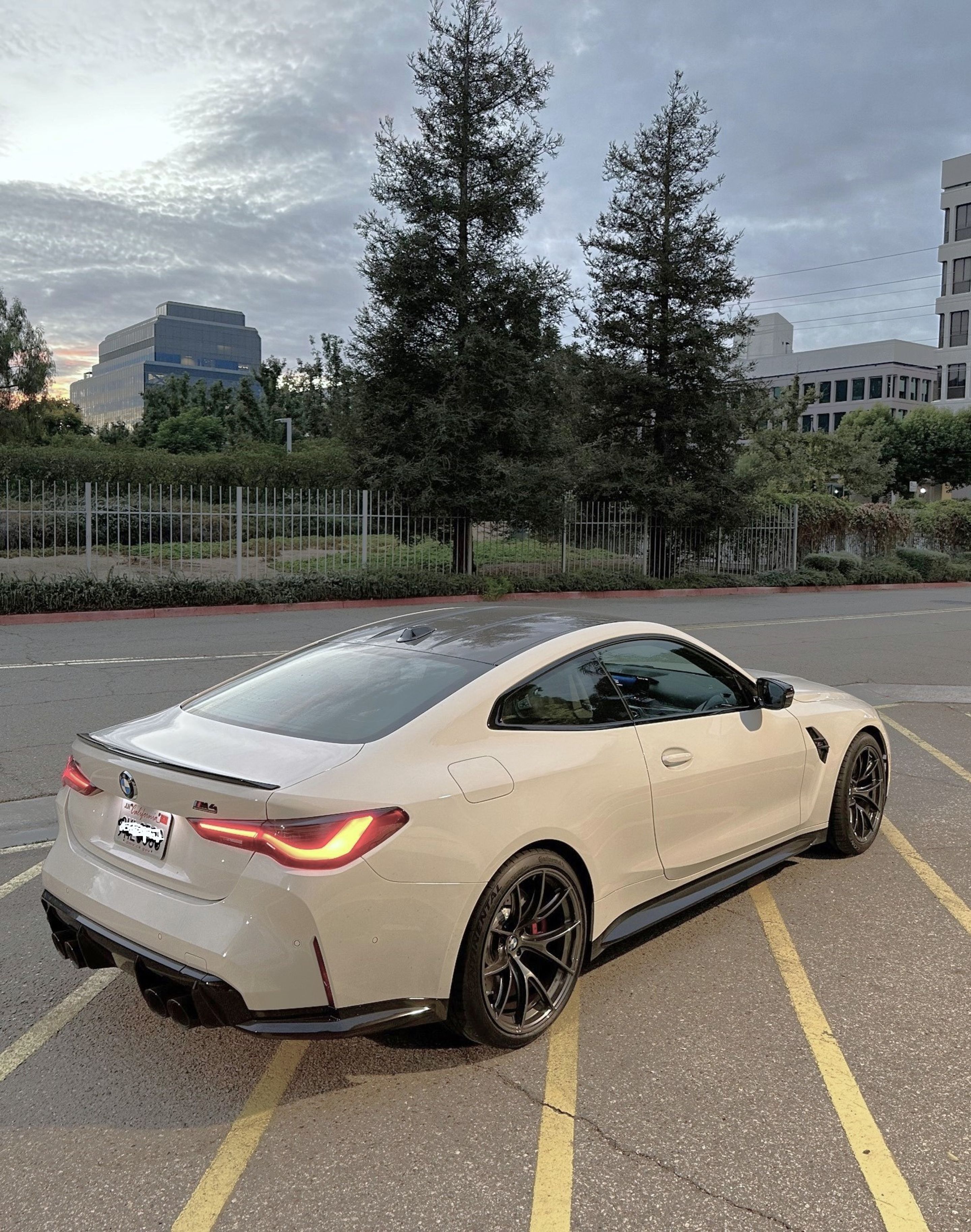 Grey BMW G82 Coupe M4 with 19"/20" VS-5RS Apex wheels in Anthracite