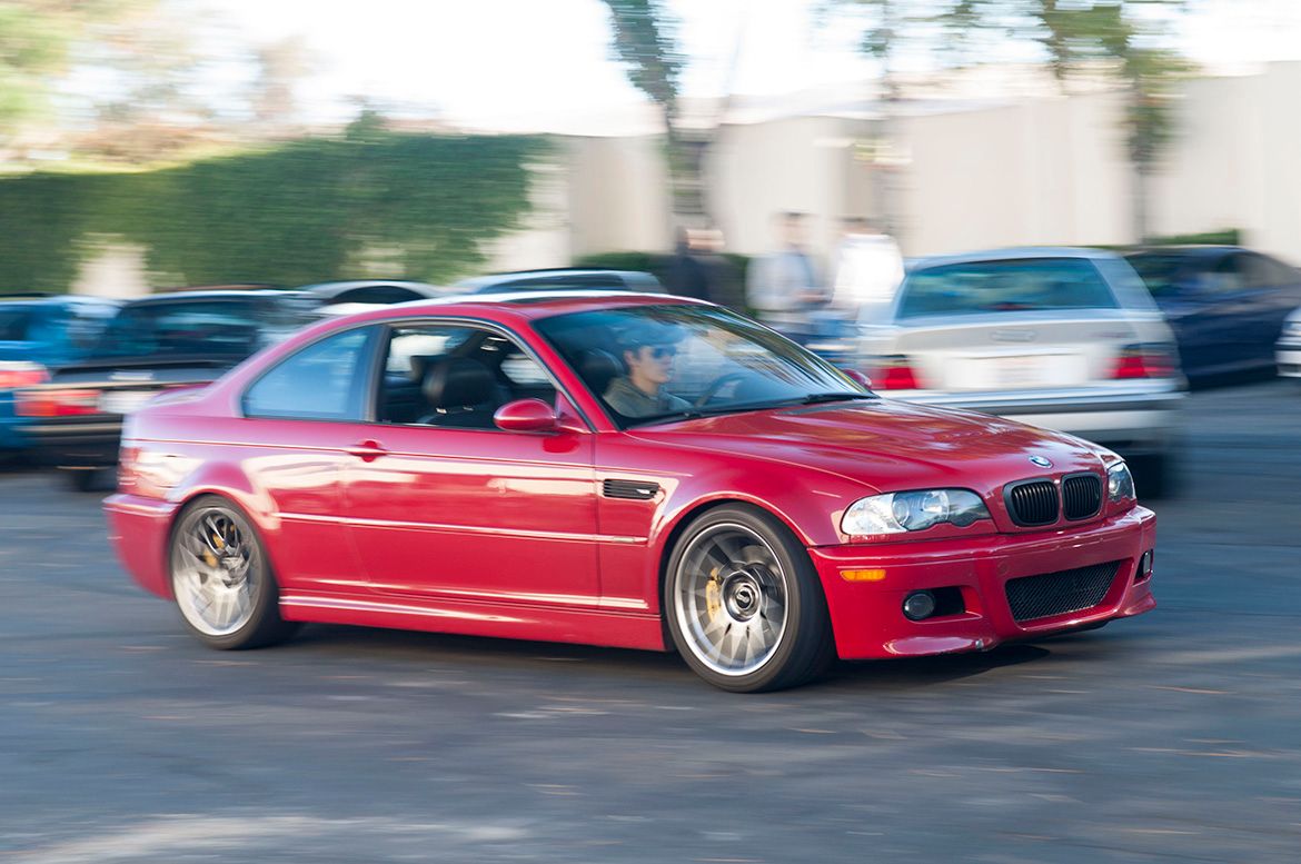 Black Chevrolet 6th Gen Camaro SS with 19" ARC-8 Apex wheels in Satin Black