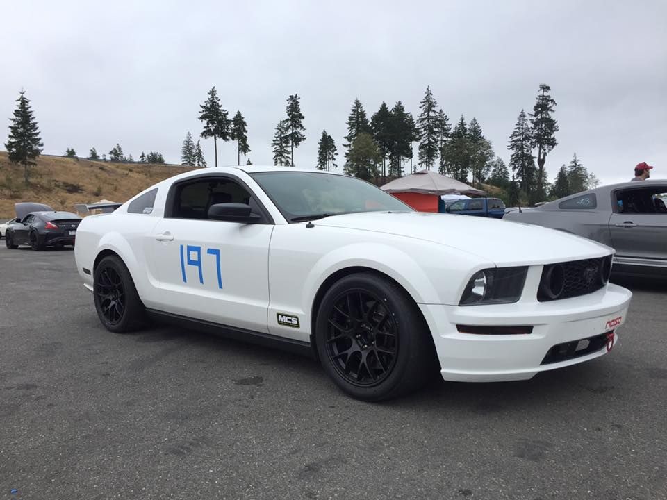 White Ford Mustang - EC-7 in Satin Black