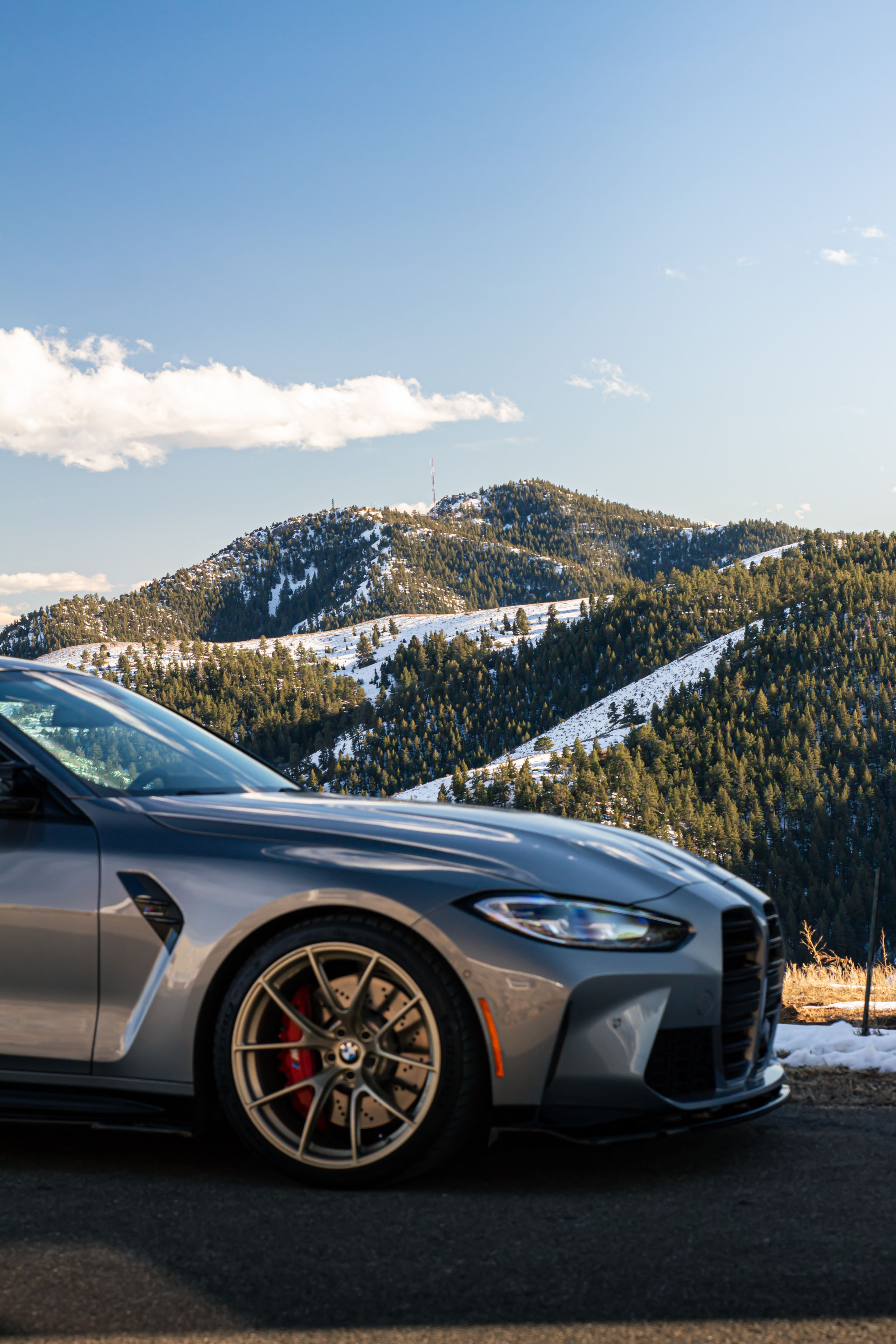 Grey BMW G82 Coupe M4 with 20" VS-5RS Apex wheels in Motorsport Gold