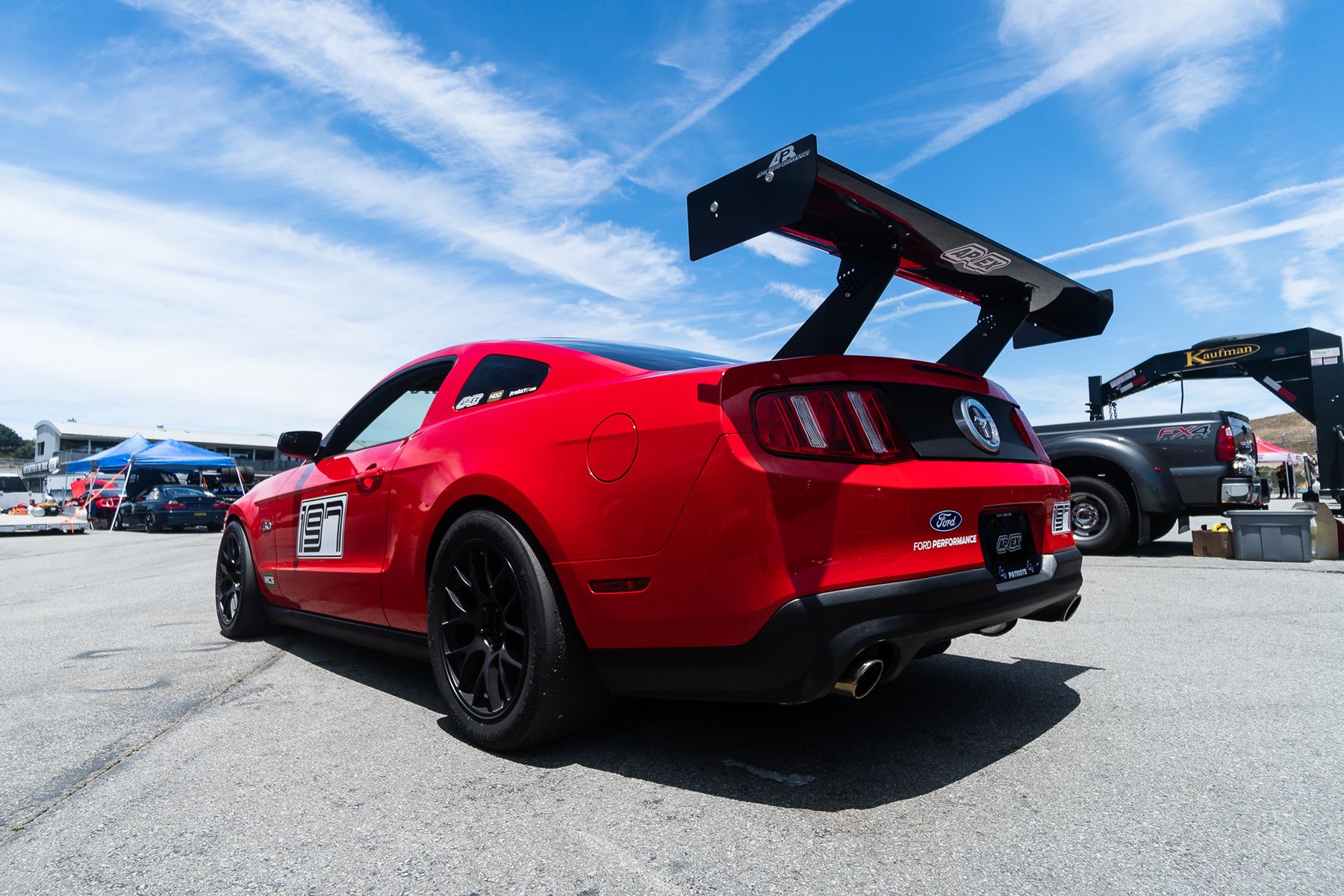 White Porsche 911 996 GT2 with 20" FL-5 Apex wheels in Brushed Clear