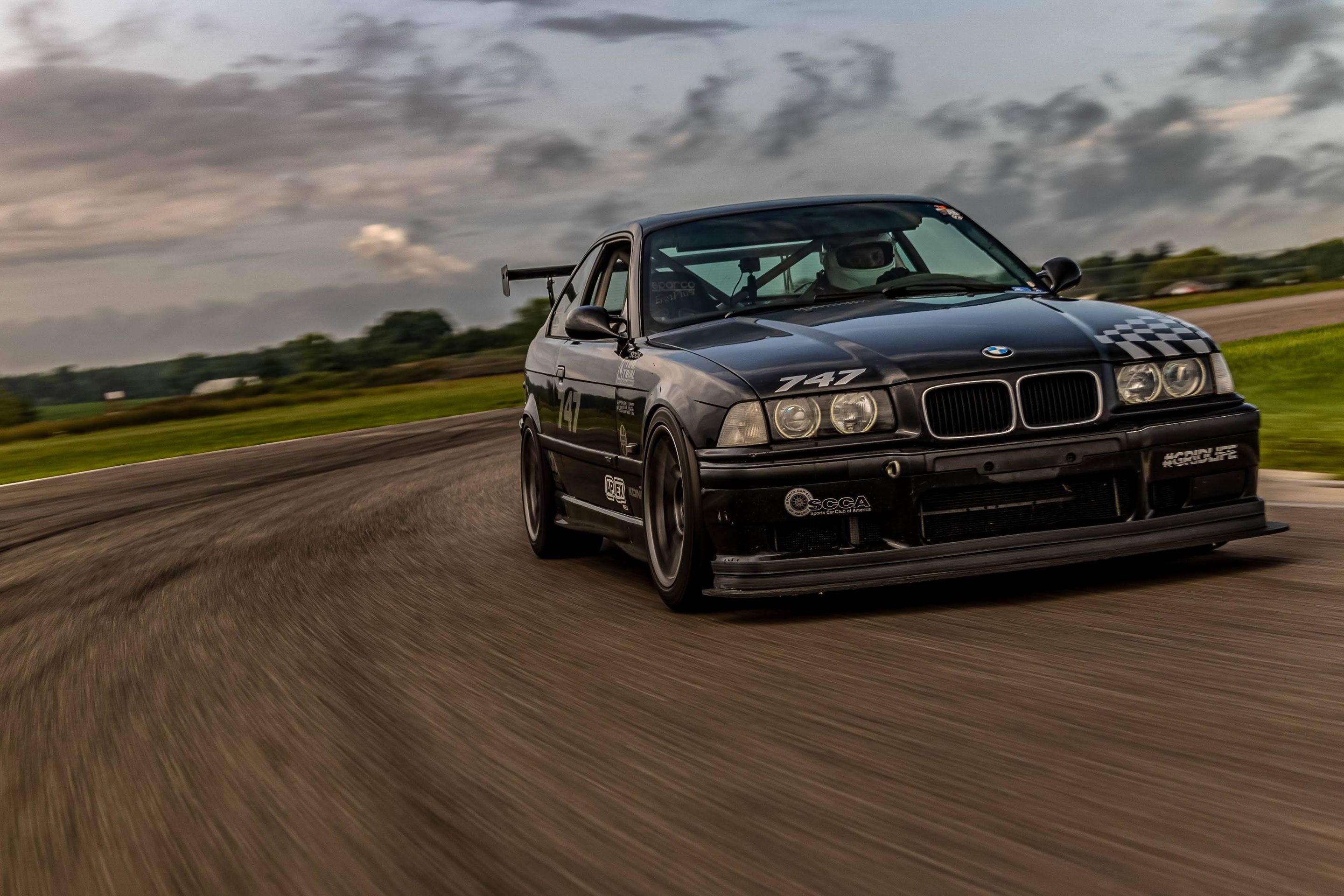 Purple BMW E36 M3 with 17" ARC-8 Apex wheels in Hyper Black
