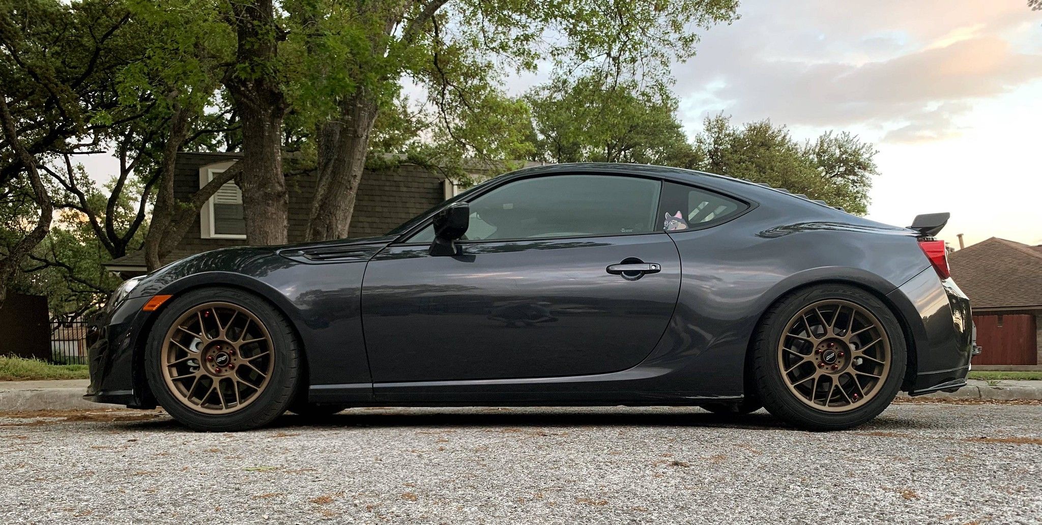 Subaru ZC6 / Gen 1 BRZ with 17