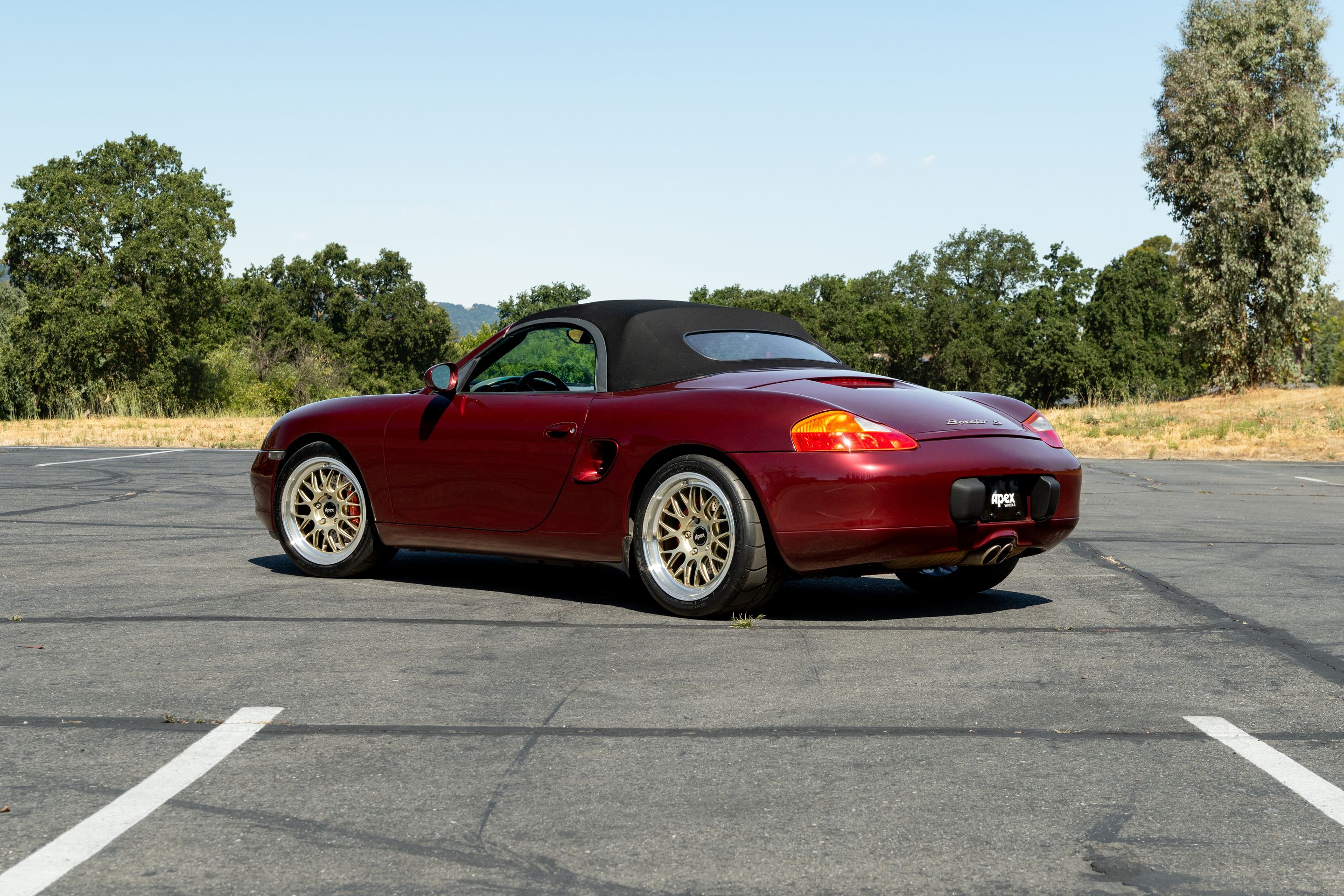 Red Porsche 986 Boxster with 18" ML-10RT Apex wheels in Machined Lip Gloss Motorsport Gold