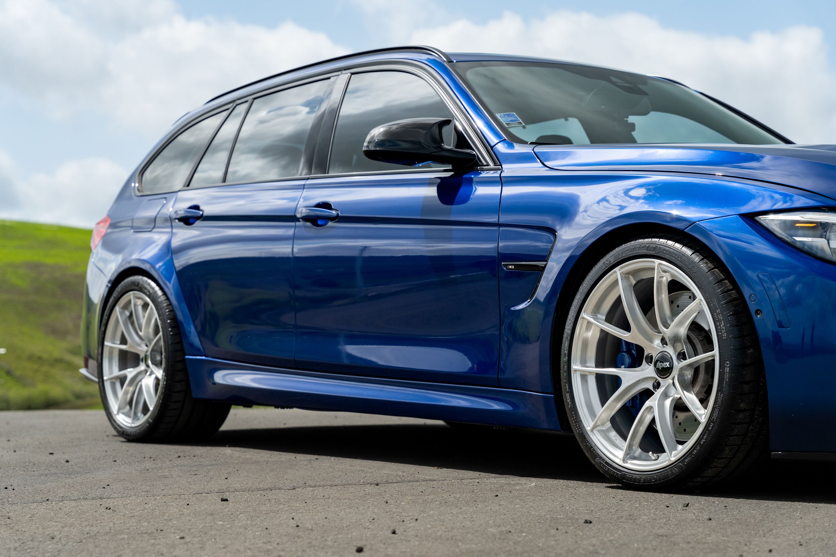 Blue BMW F80 M3 with 19" VS-5RS Apex wheels in Brushed Clear