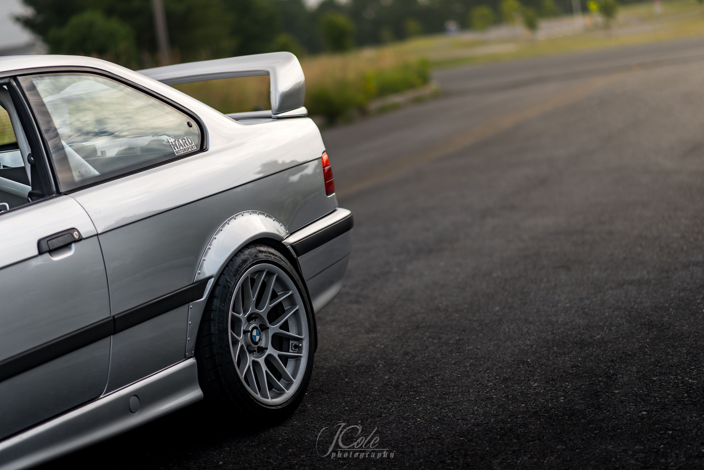 Silver BMW E36 3 Series with 17" ARC-8 Apex wheels in Hyper Silver