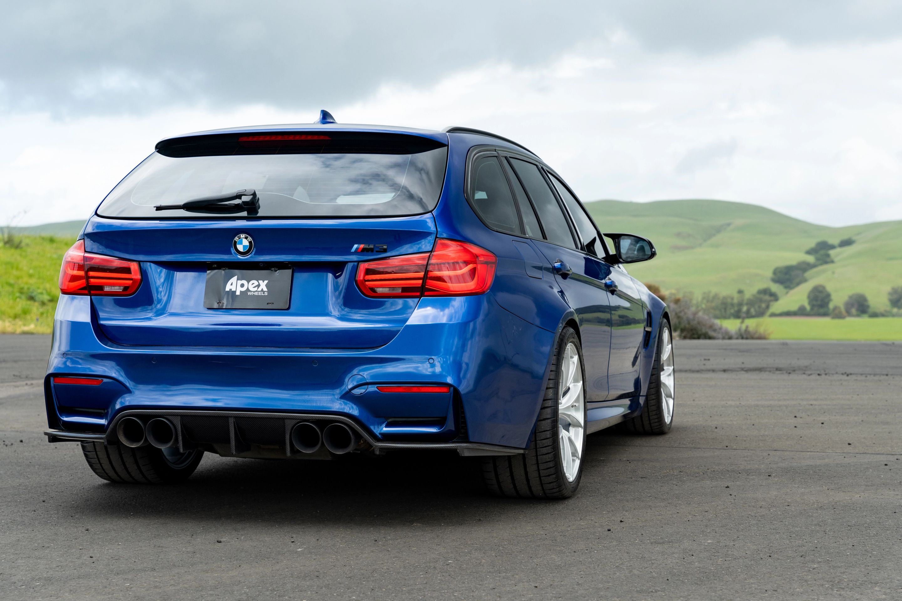 Blue BMW F80 M3 with 19" VS-5RS Apex wheels in Brushed Clear