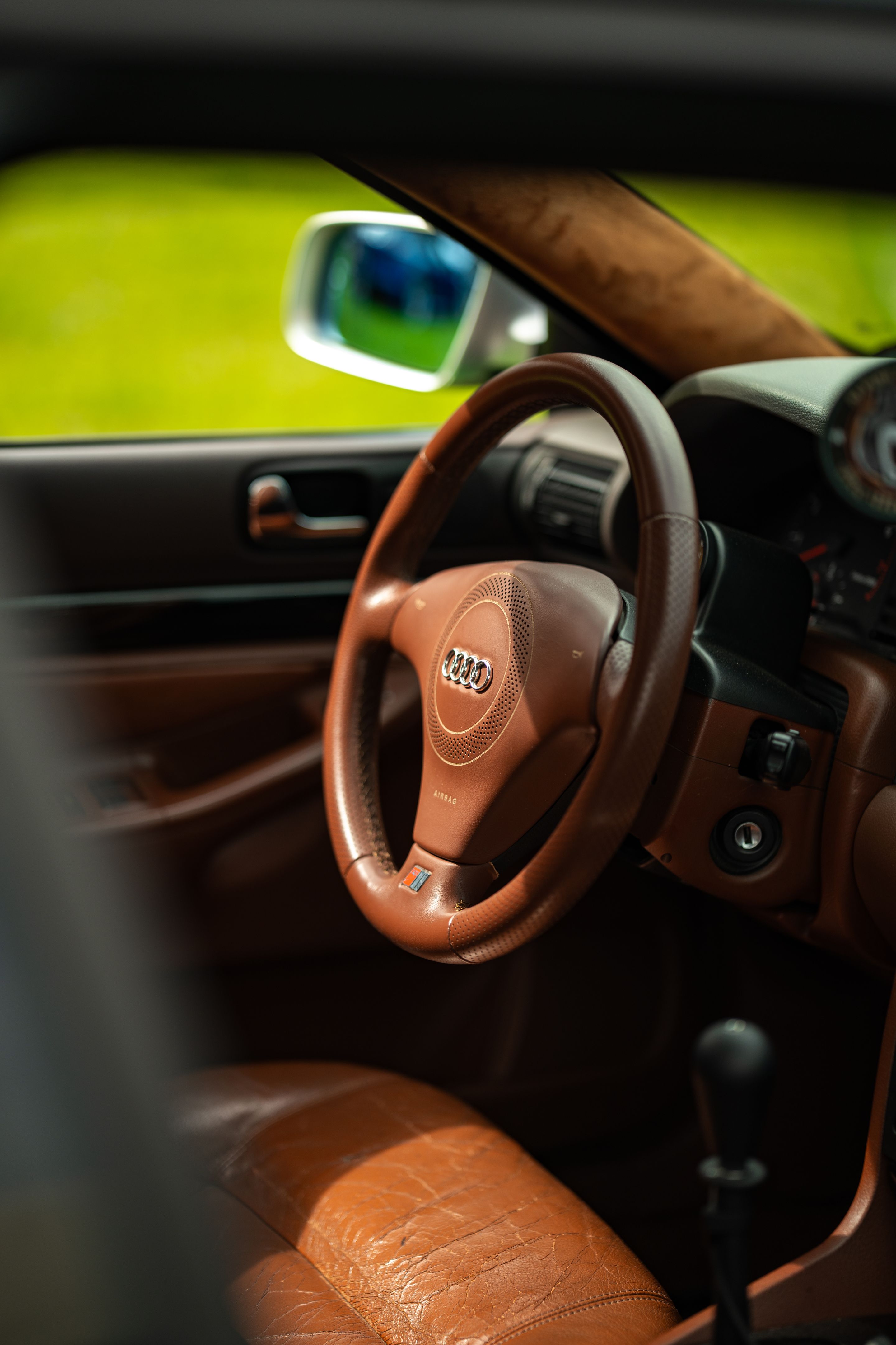 Green Audi B5 S4 Avant/Wagon with 18" ML-10RT Apex wheels in Machined Lip Gloss Motorsport Gold