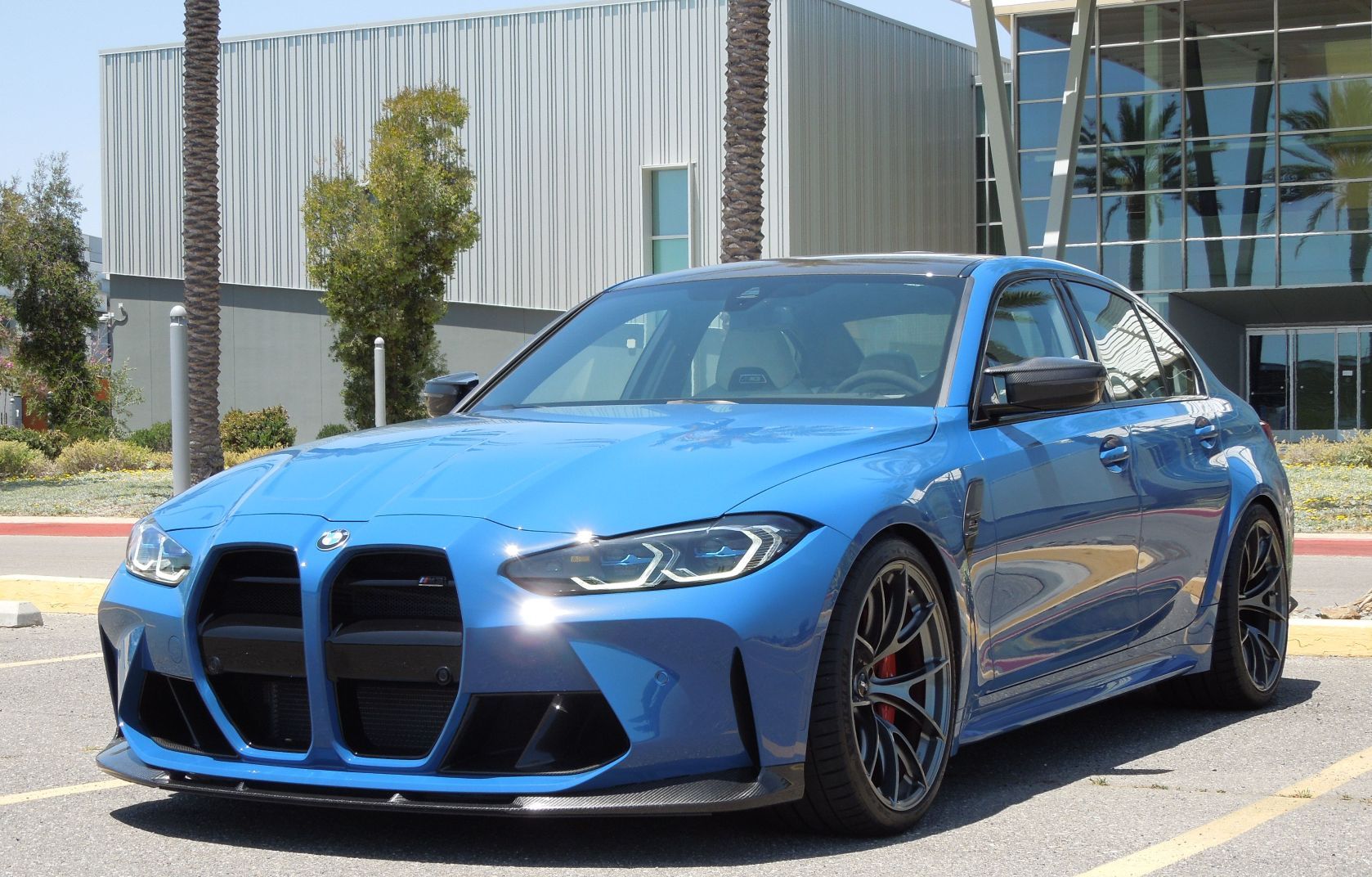 Blue BMW G80 M3 with 20" VS-5RS Apex wheels in Anthracite