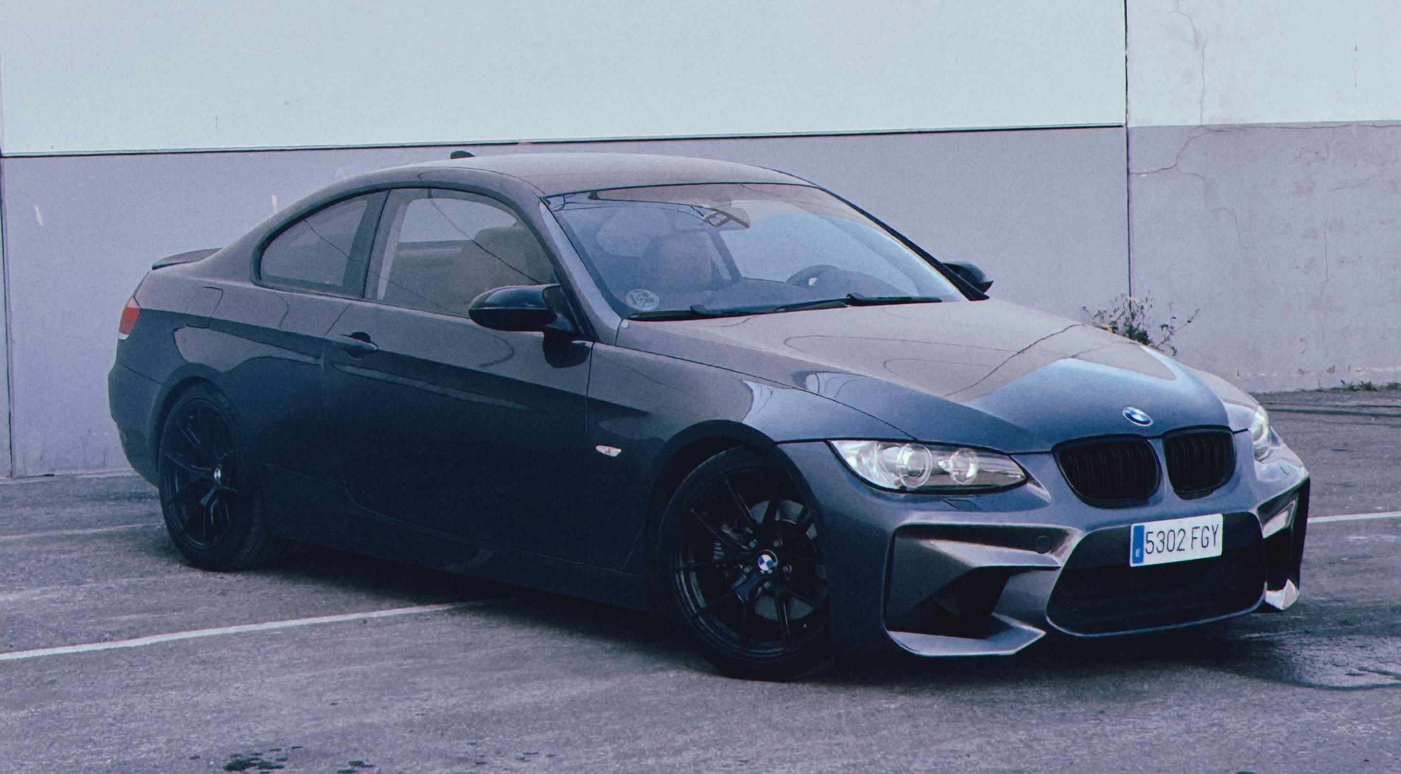 Grey BMW E92 Coupe 3 Series with 18" VS-5RS Apex wheels in Satin Black