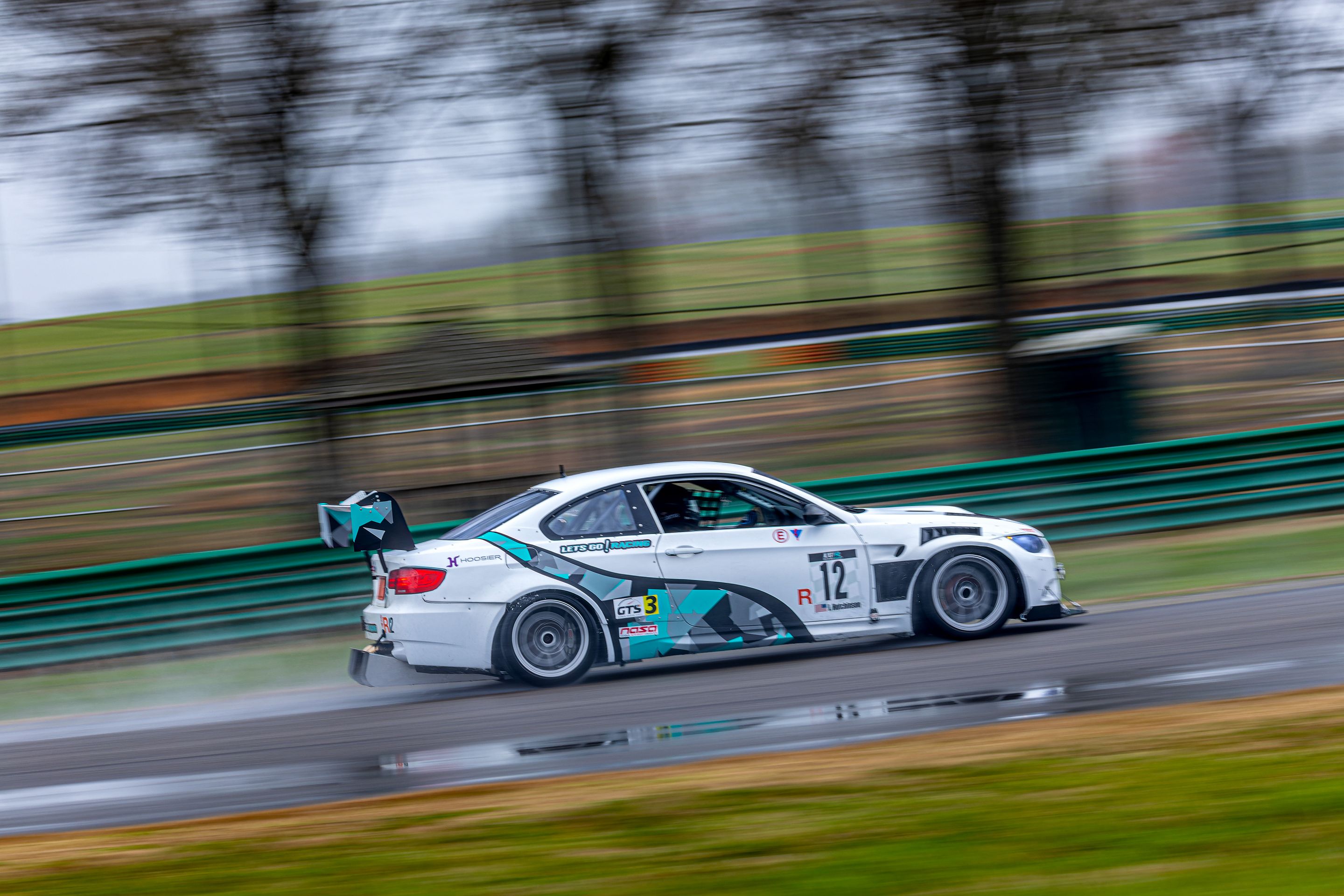 White BMW E92 Coupe M3 with 18" VS-5RS Apex wheels in Brushed Clear