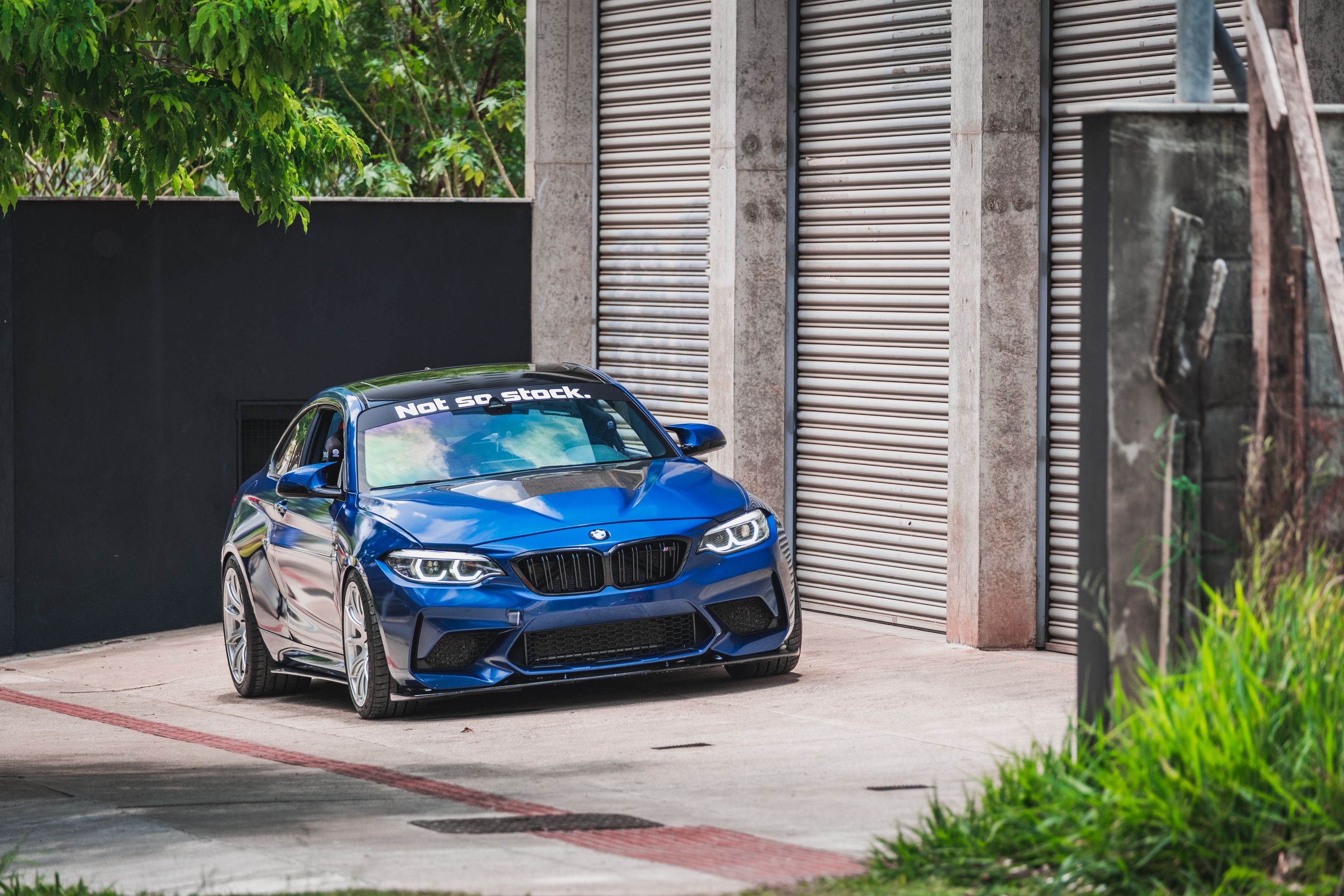 Blue BMW F87 M2 with 19" SM-10 Apex wheels in Race Silver