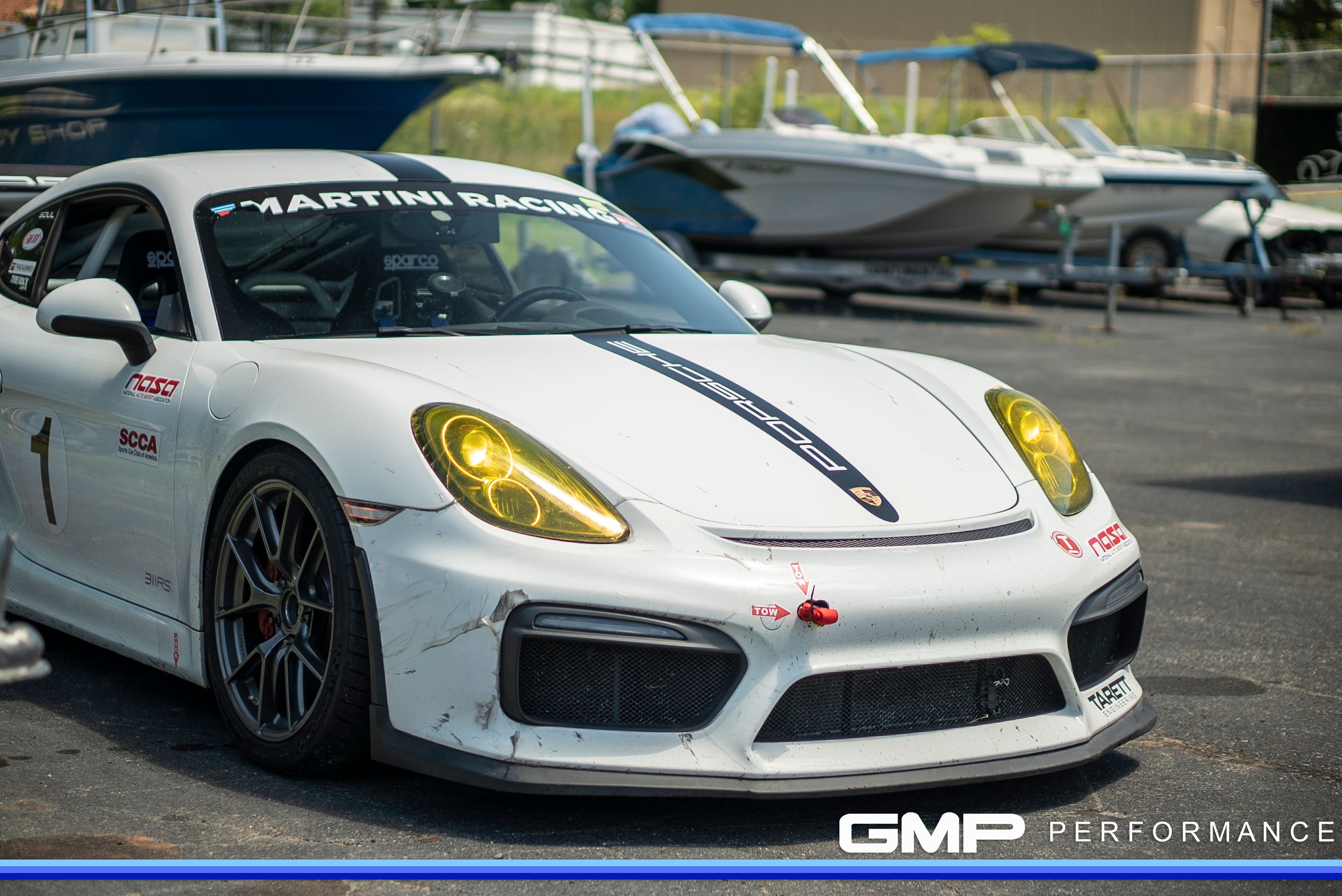 White Porsche 981 Cayman S with 19" VS-5RS Apex wheels in Anthracite