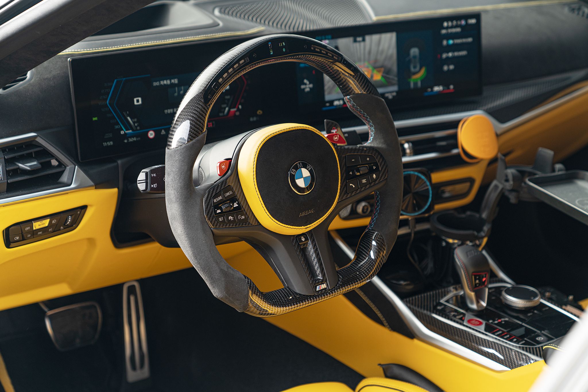 Grey BMW G87 M2 with 20" VS-5RS Apex wheels in Anthracite