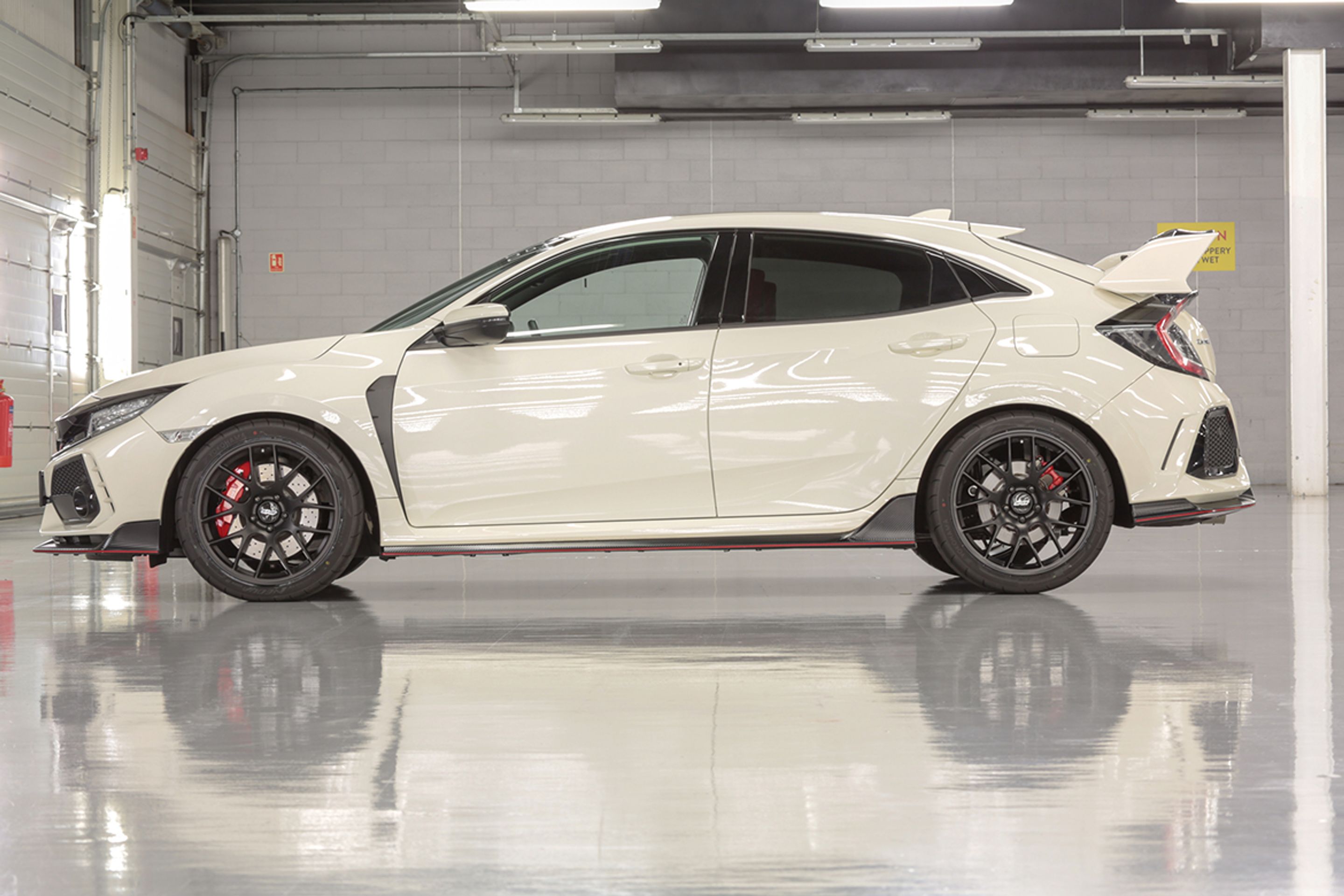 White Honda FK8 Civic Type-R with 19" EC-7 Apex wheels in Satin Black