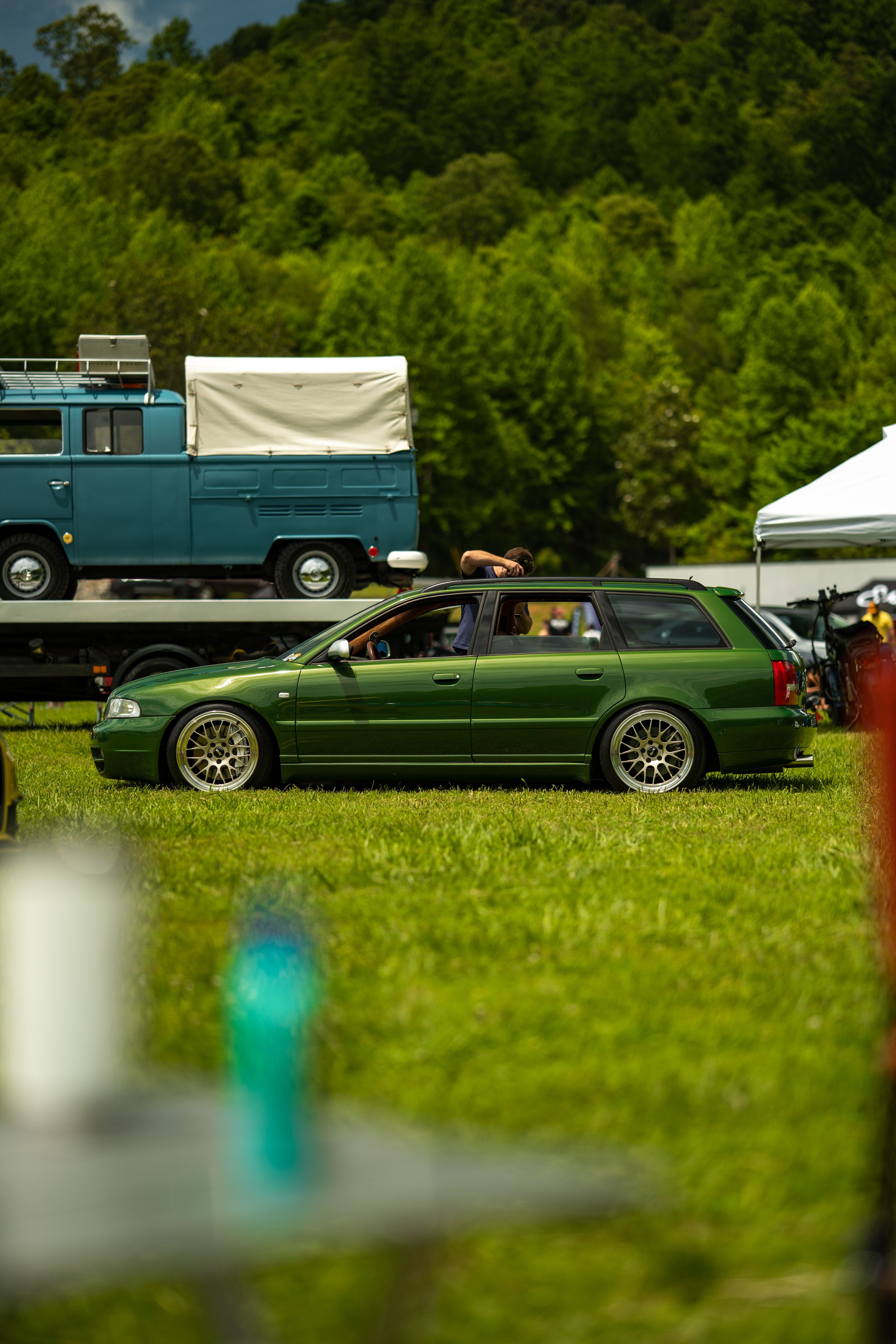Green Audi B5 S4 Avant/Wagon with 18" ML-10RT Apex wheels in Machined Lip Gloss Motorsport Gold