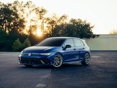 Blue VW Golf R - VS-5RS in Motorsport Gold