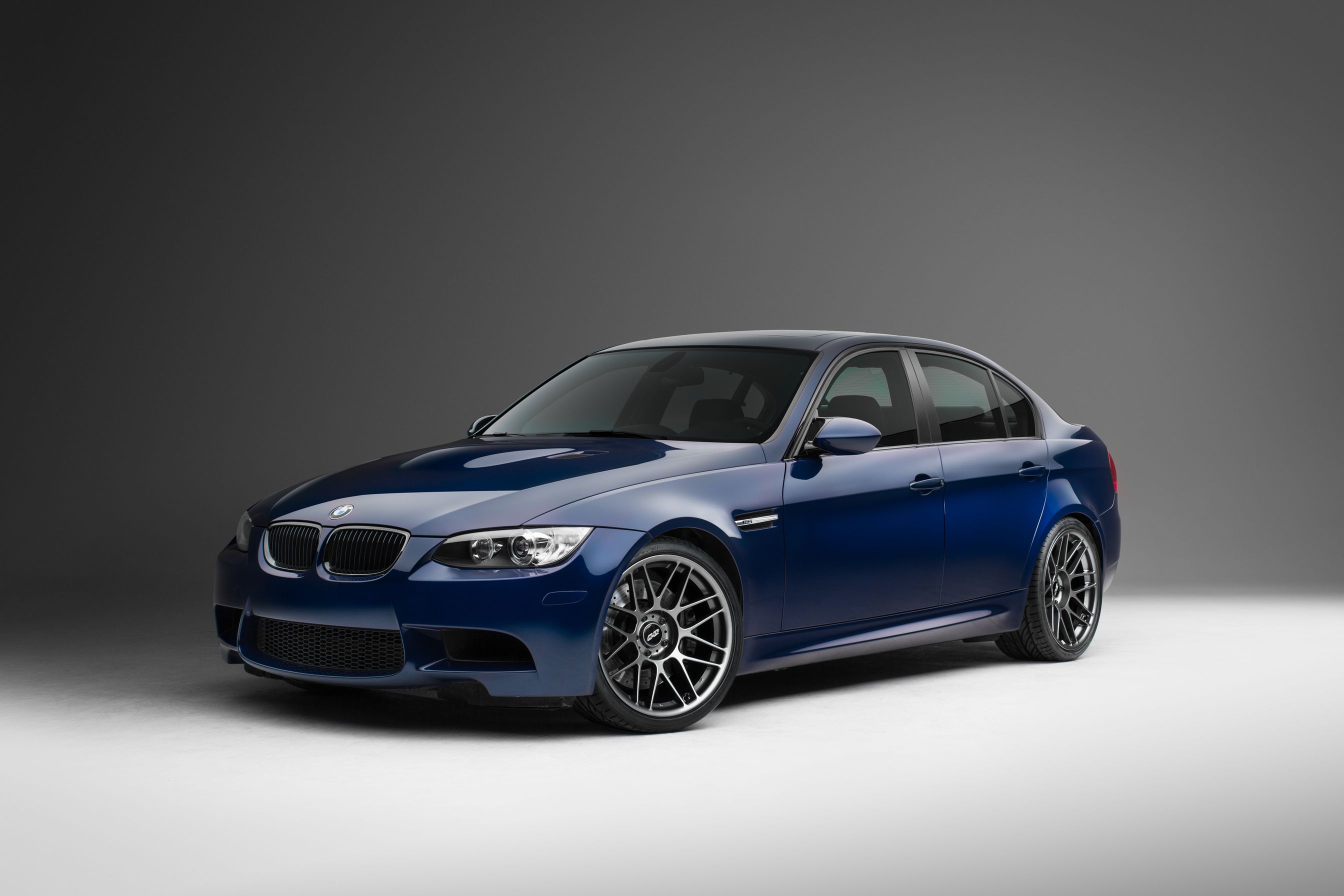 Blue BMW E90 Sedan M3 with 19" ARC-8 Apex wheels in Anthracite