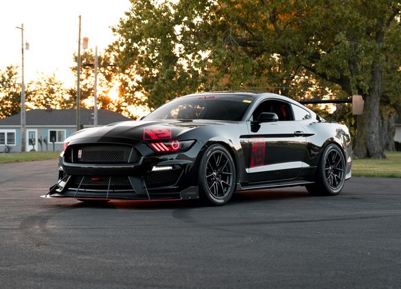 Ford S550 Mustang GT350R with 19" VS-5RS in Anthracite