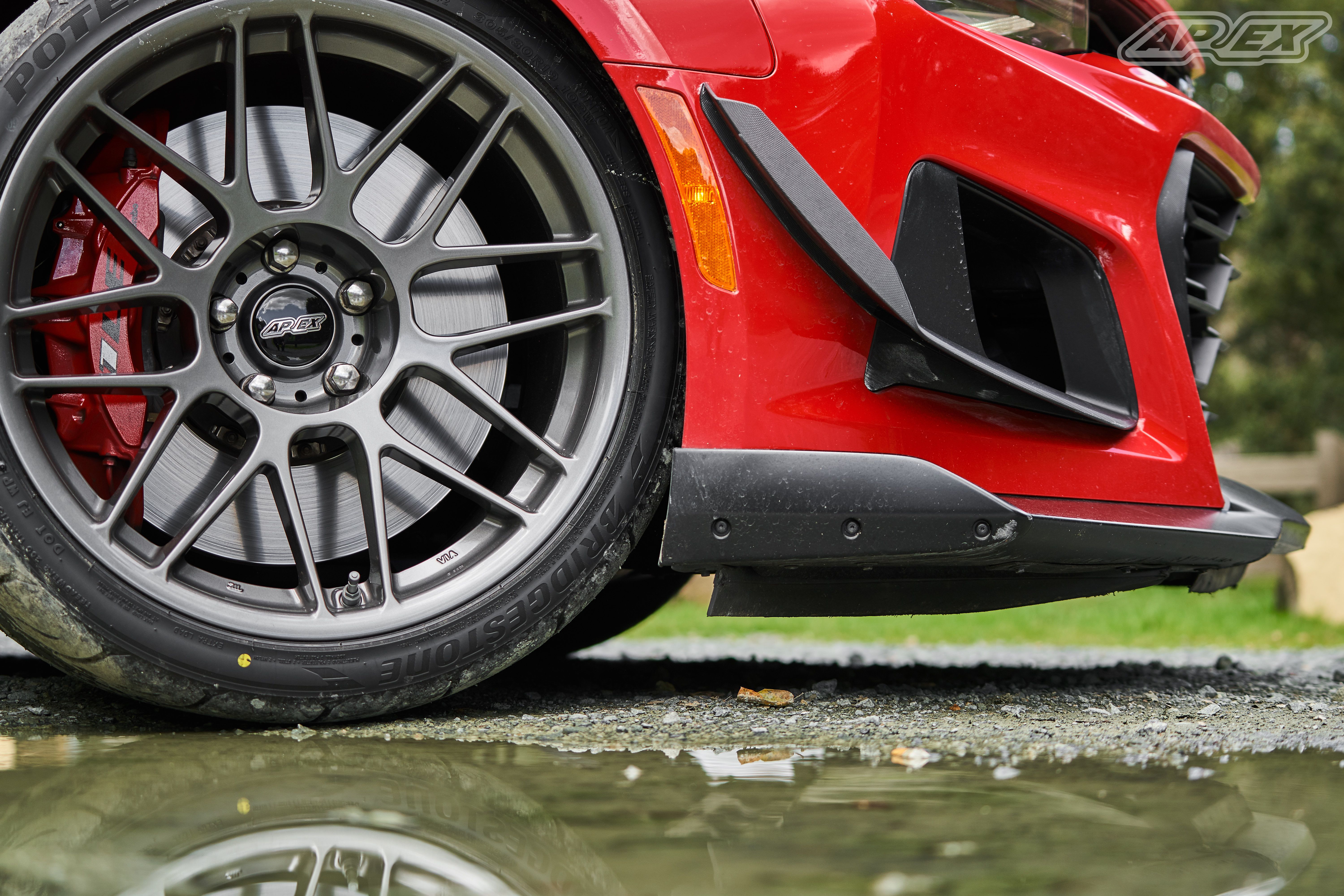 Chevrolet 6th Gen Camaro ZL1 1LE with 19