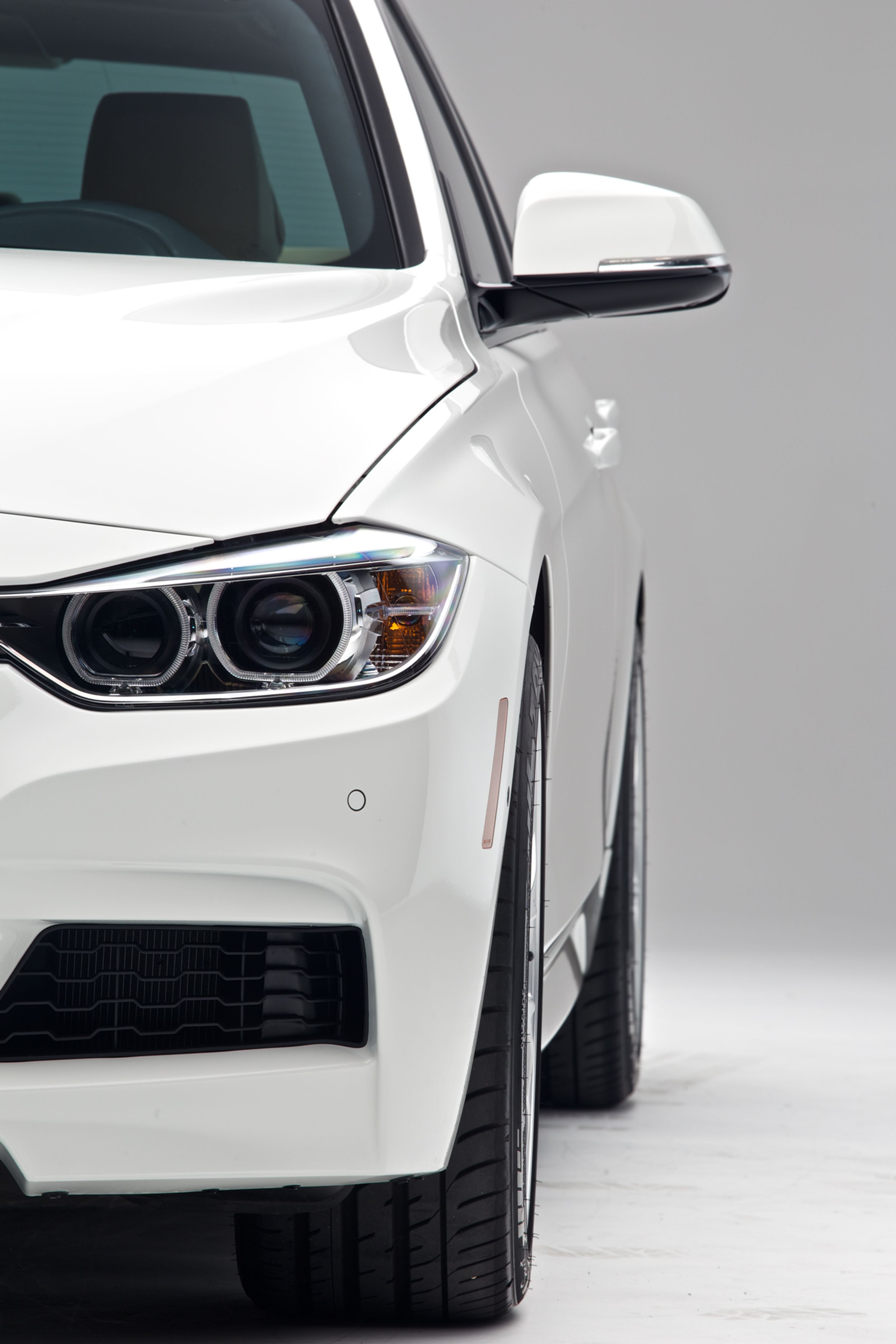 White BMW F30 Sedan 3 Series with 18" EC-7 Apex wheels in Race Silver