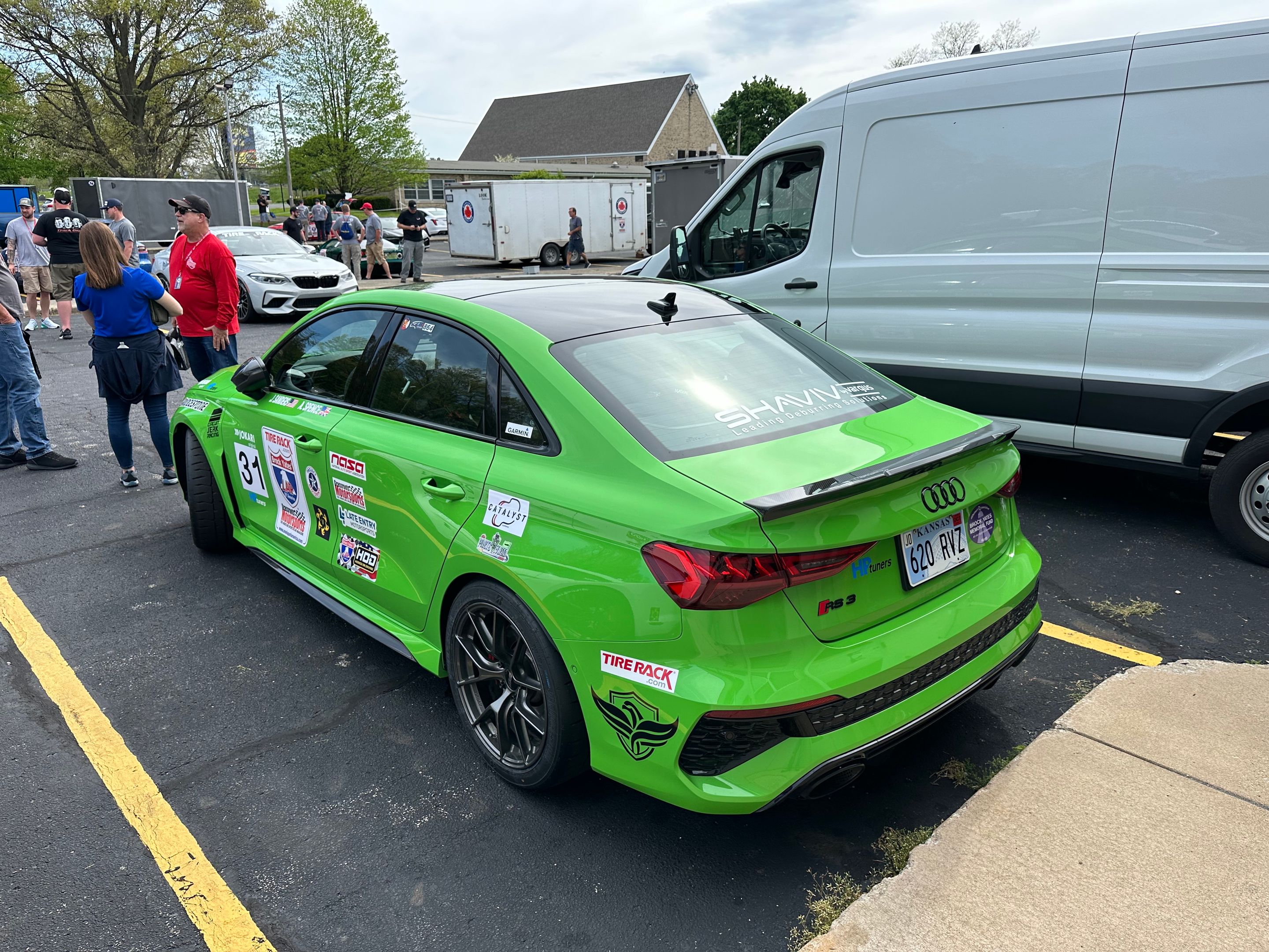 Green Audi 8Y RS 3 with 18" VS-5RS Apex wheels in Anthracite